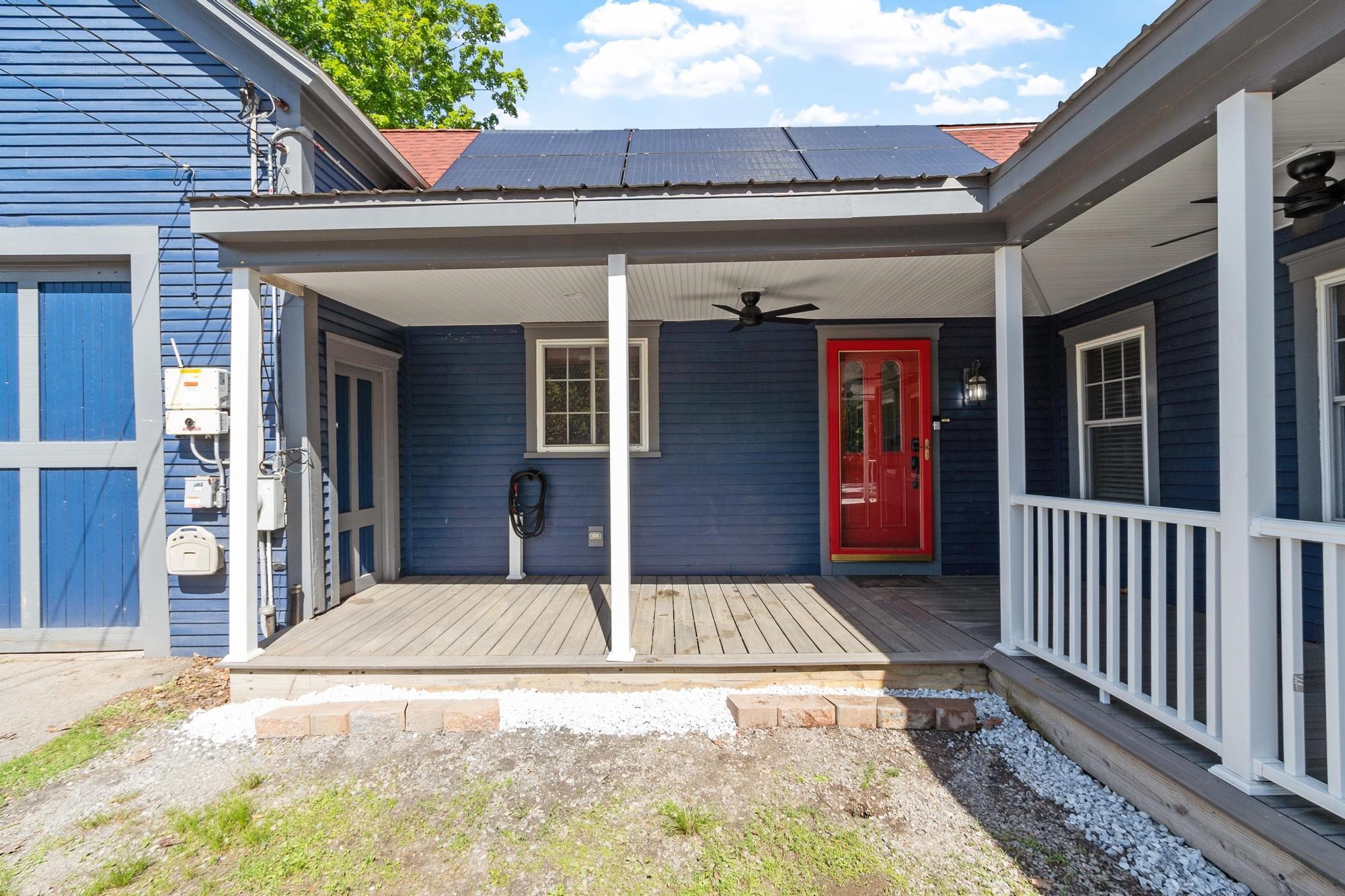main property photo 37