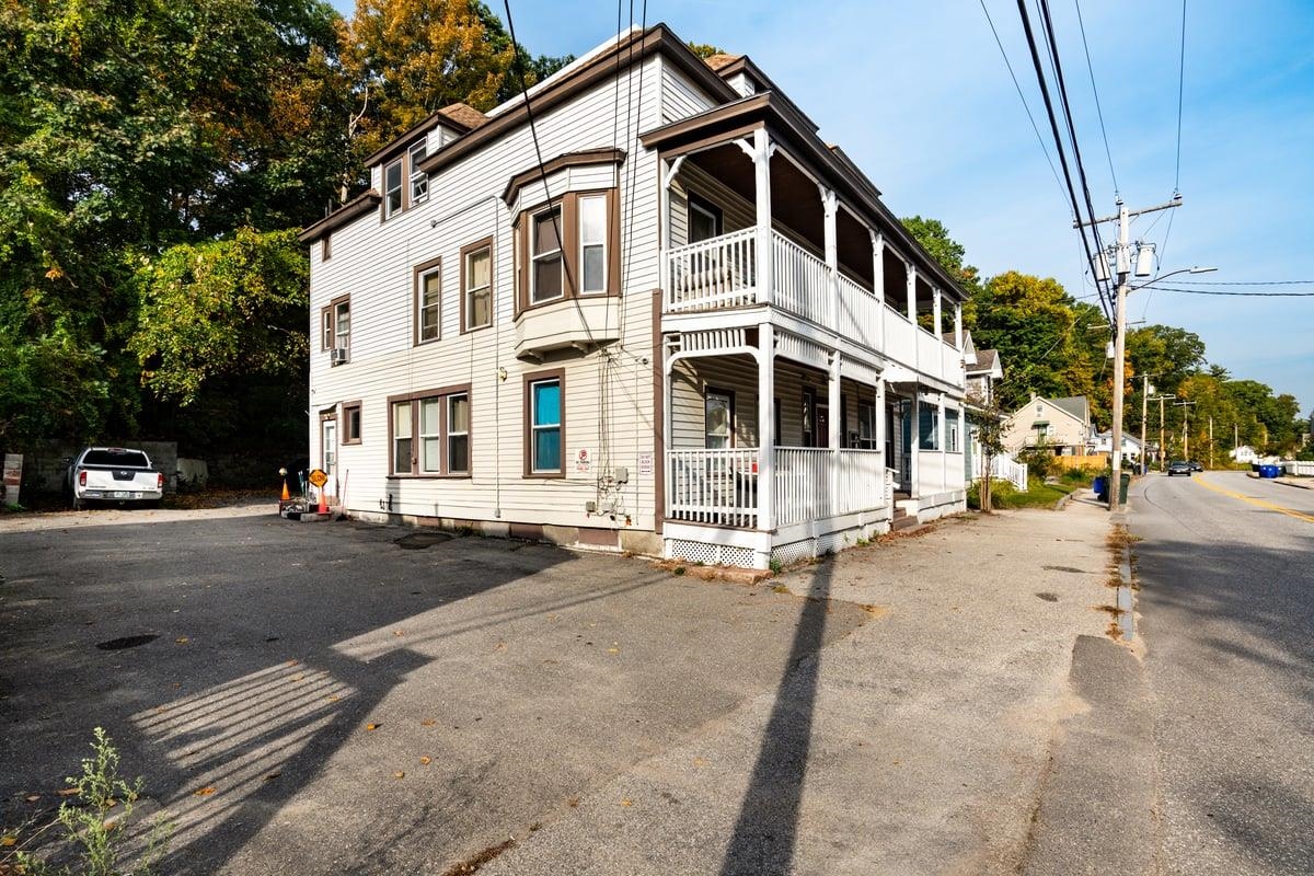 main property photo 2
