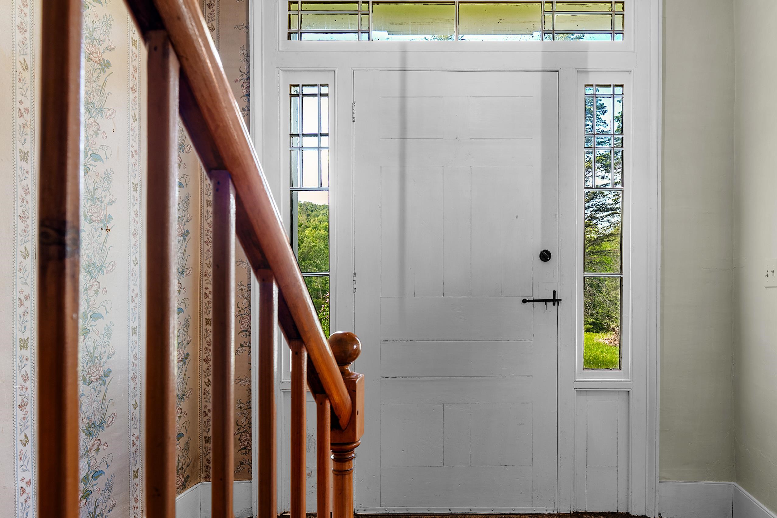 main property photo 16