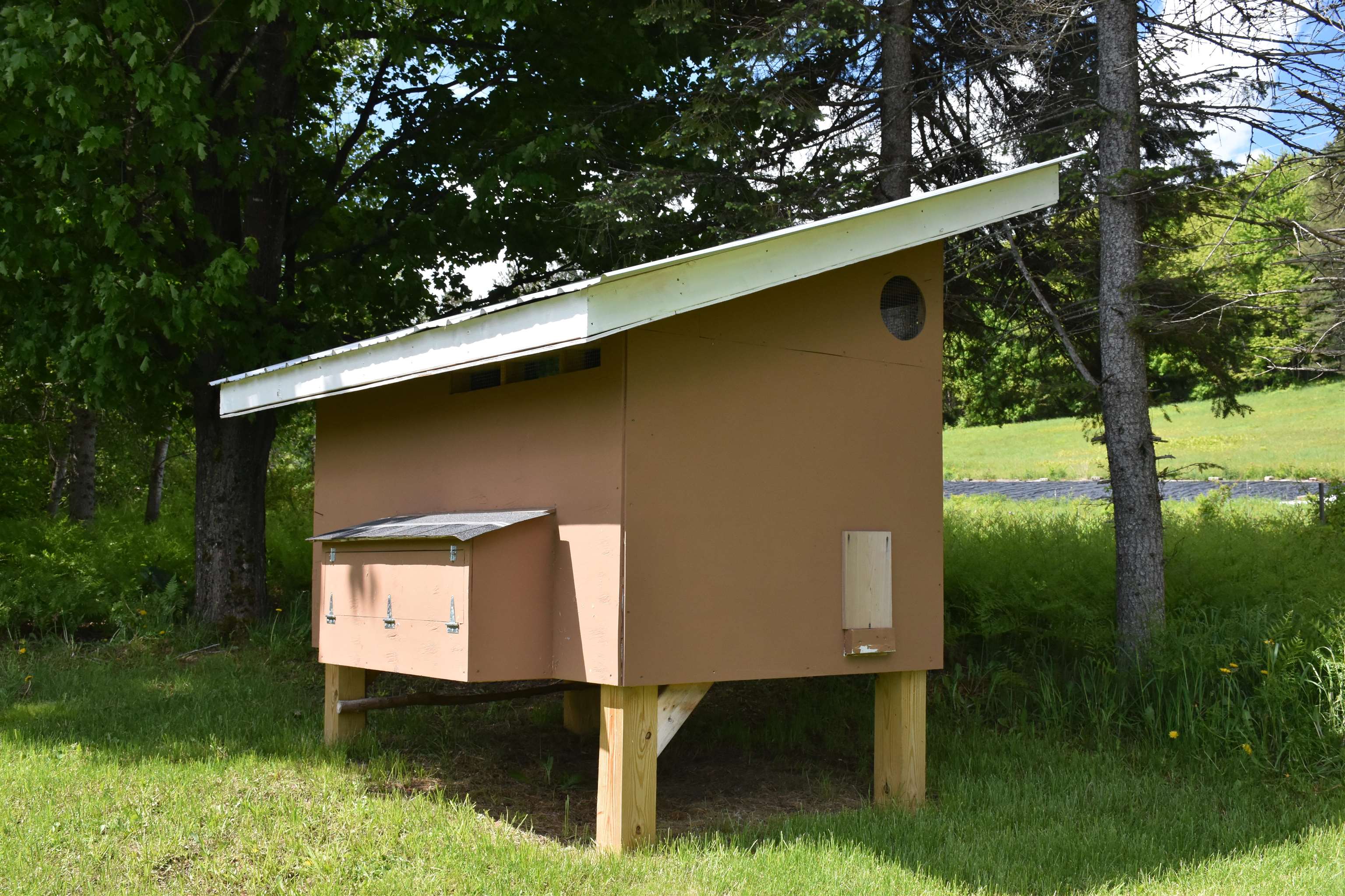 main property photo 51