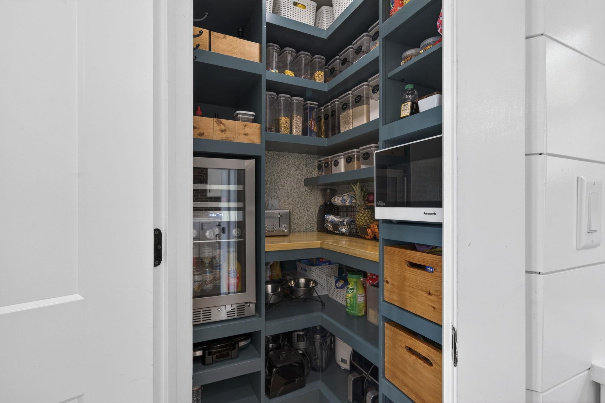 main property photo 9