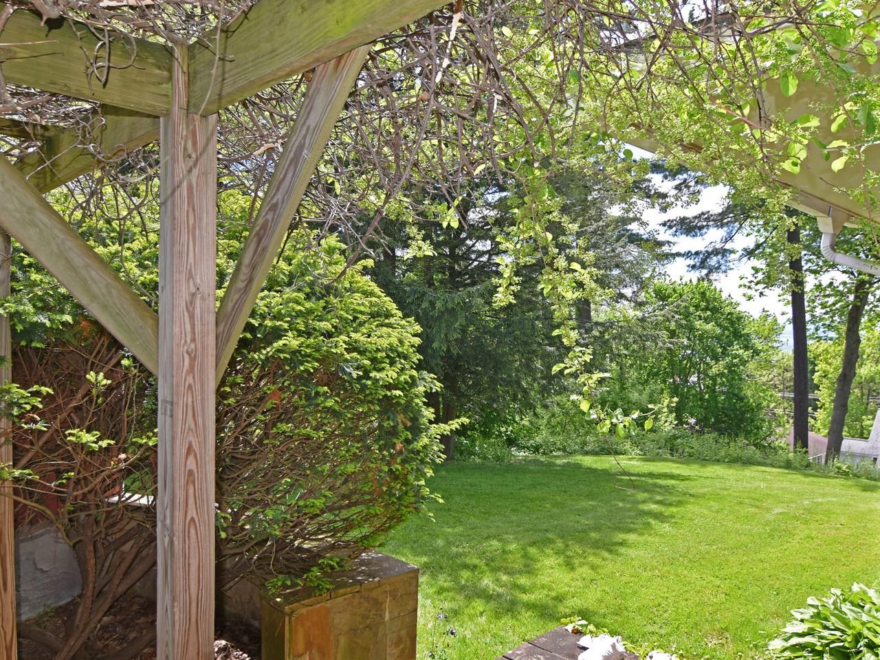 main property photo 36