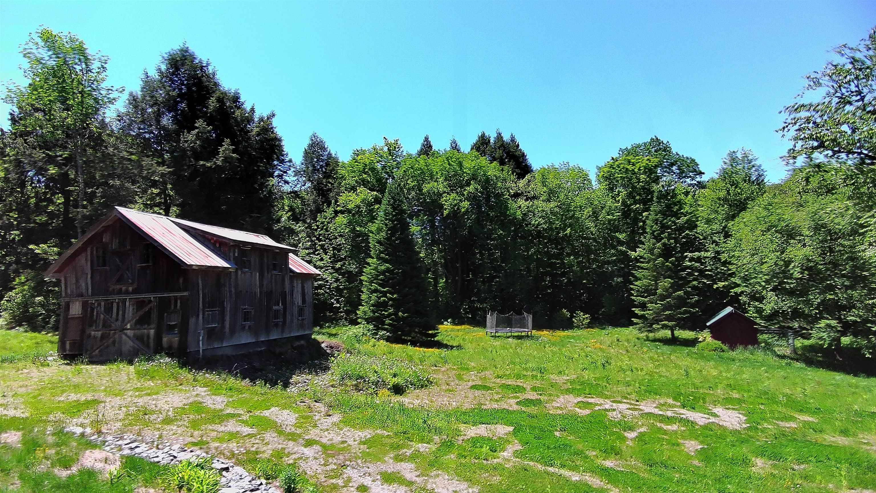 main property photo 17