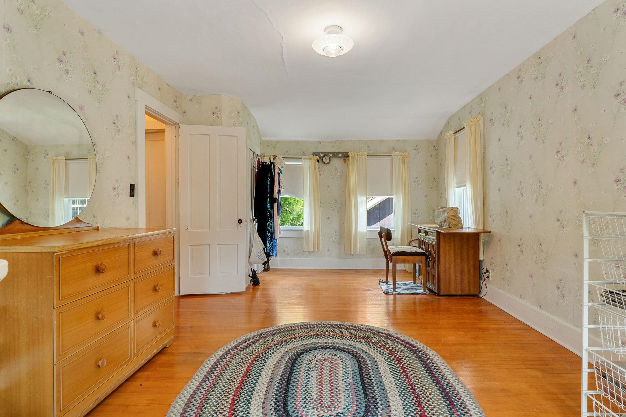 main property photo 40