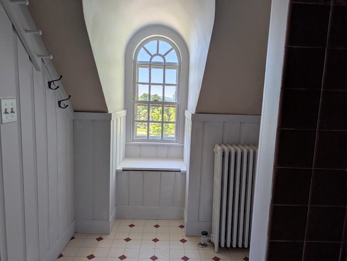 main property photo 49