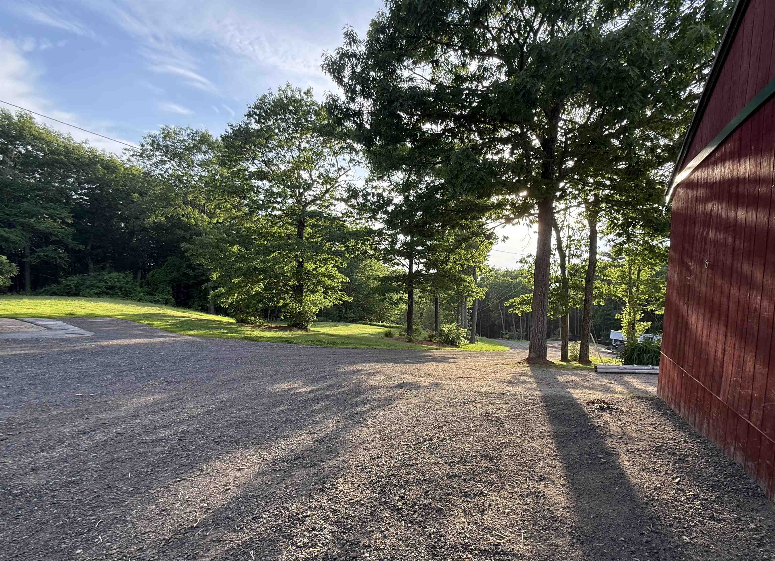 main property photo 20