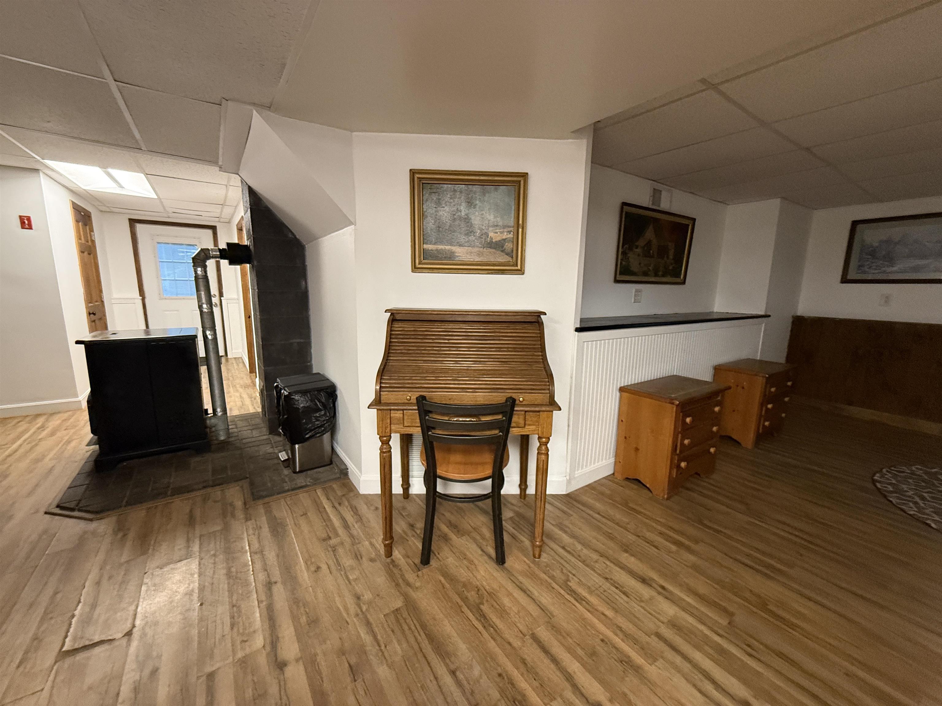 main property photo 34