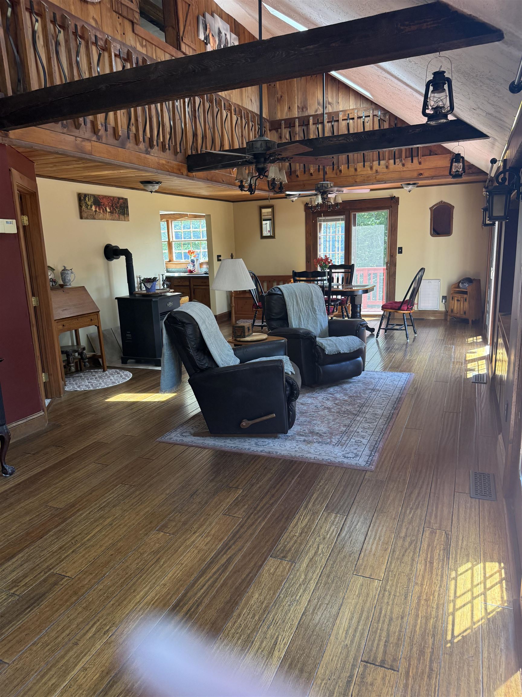 main property photo 49