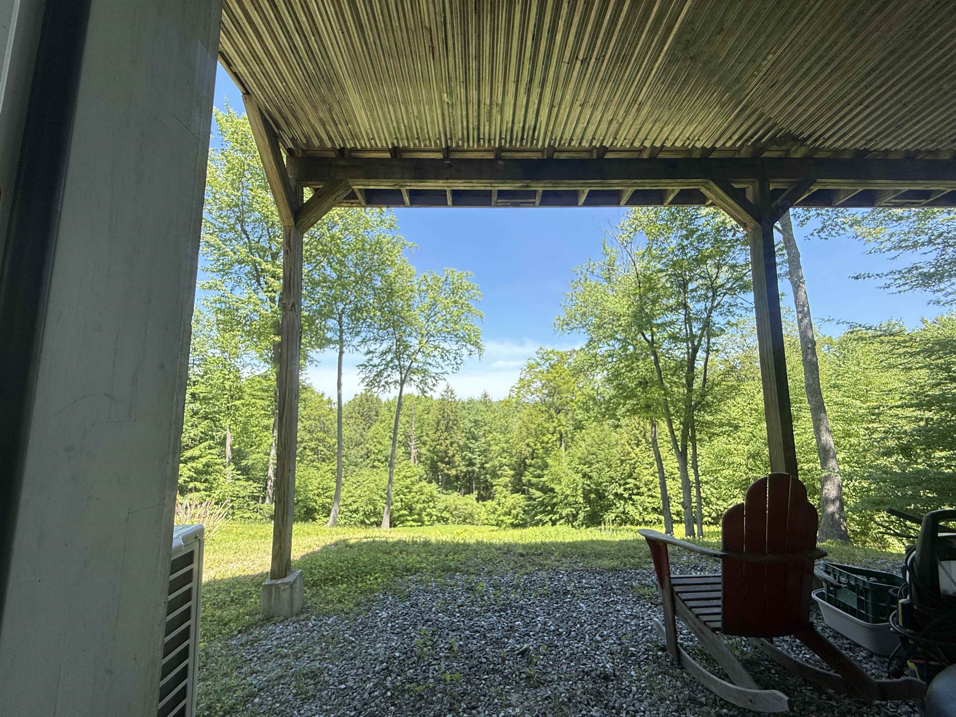 main property photo 41