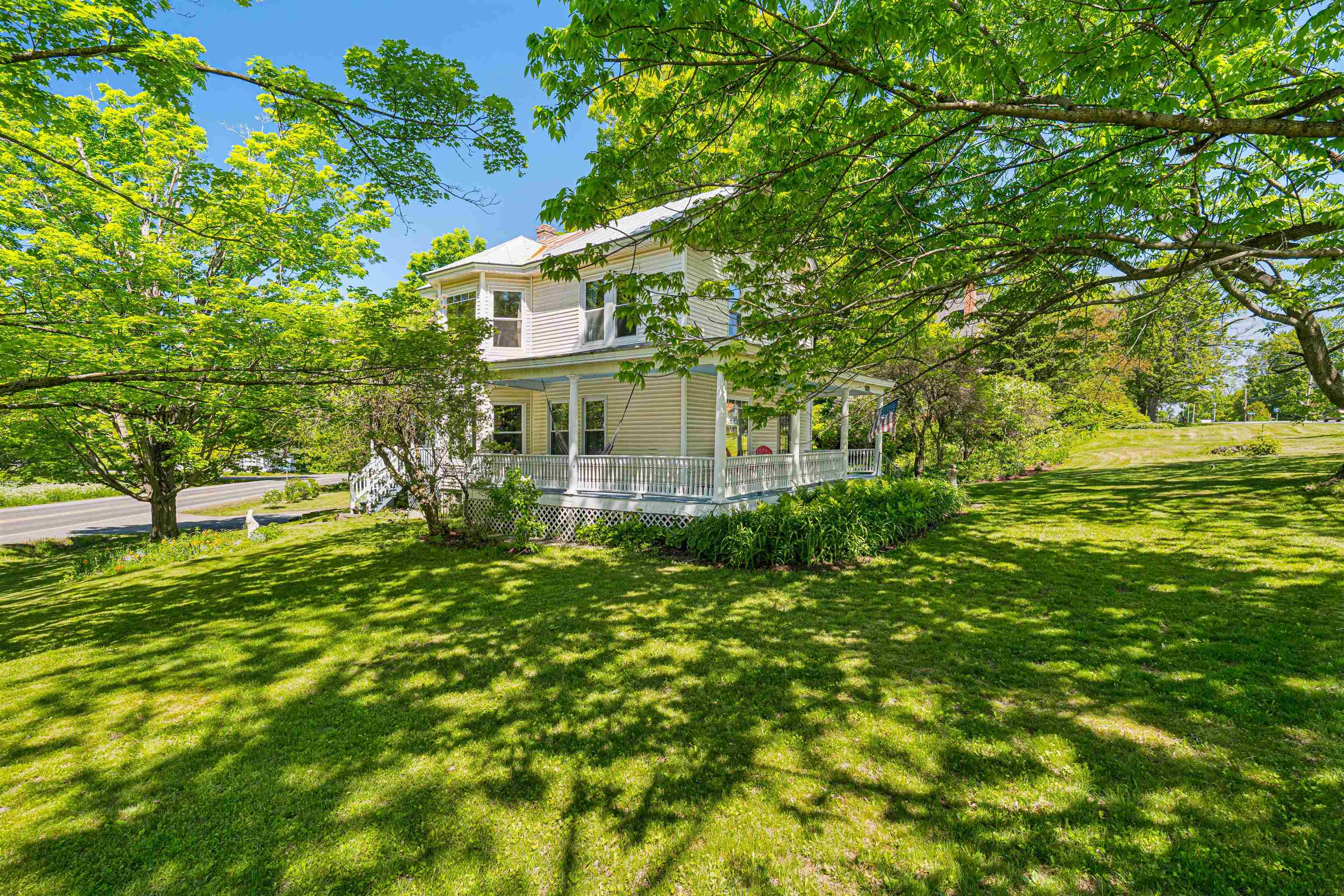 main property photo 26