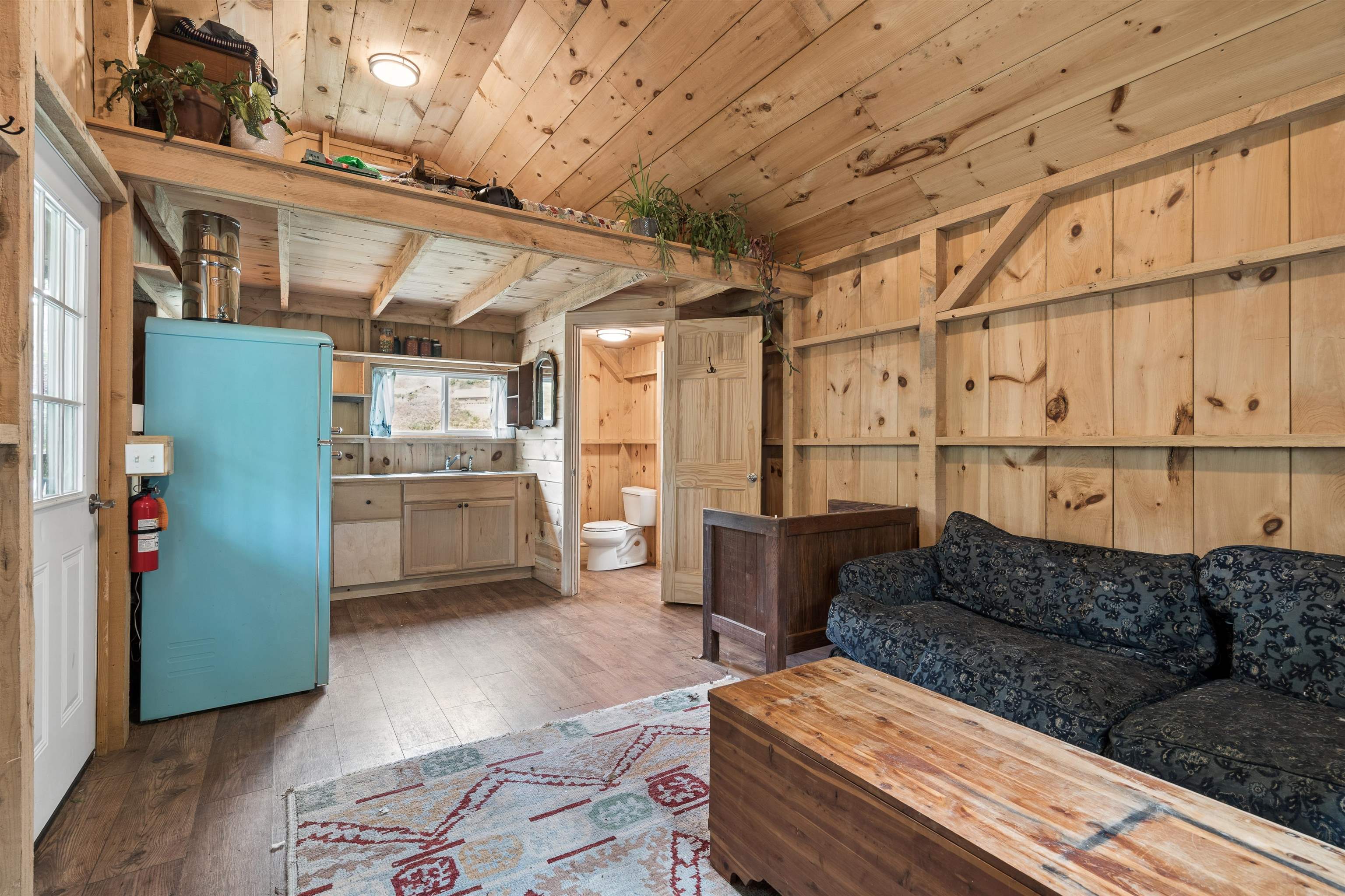 main property photo 39
