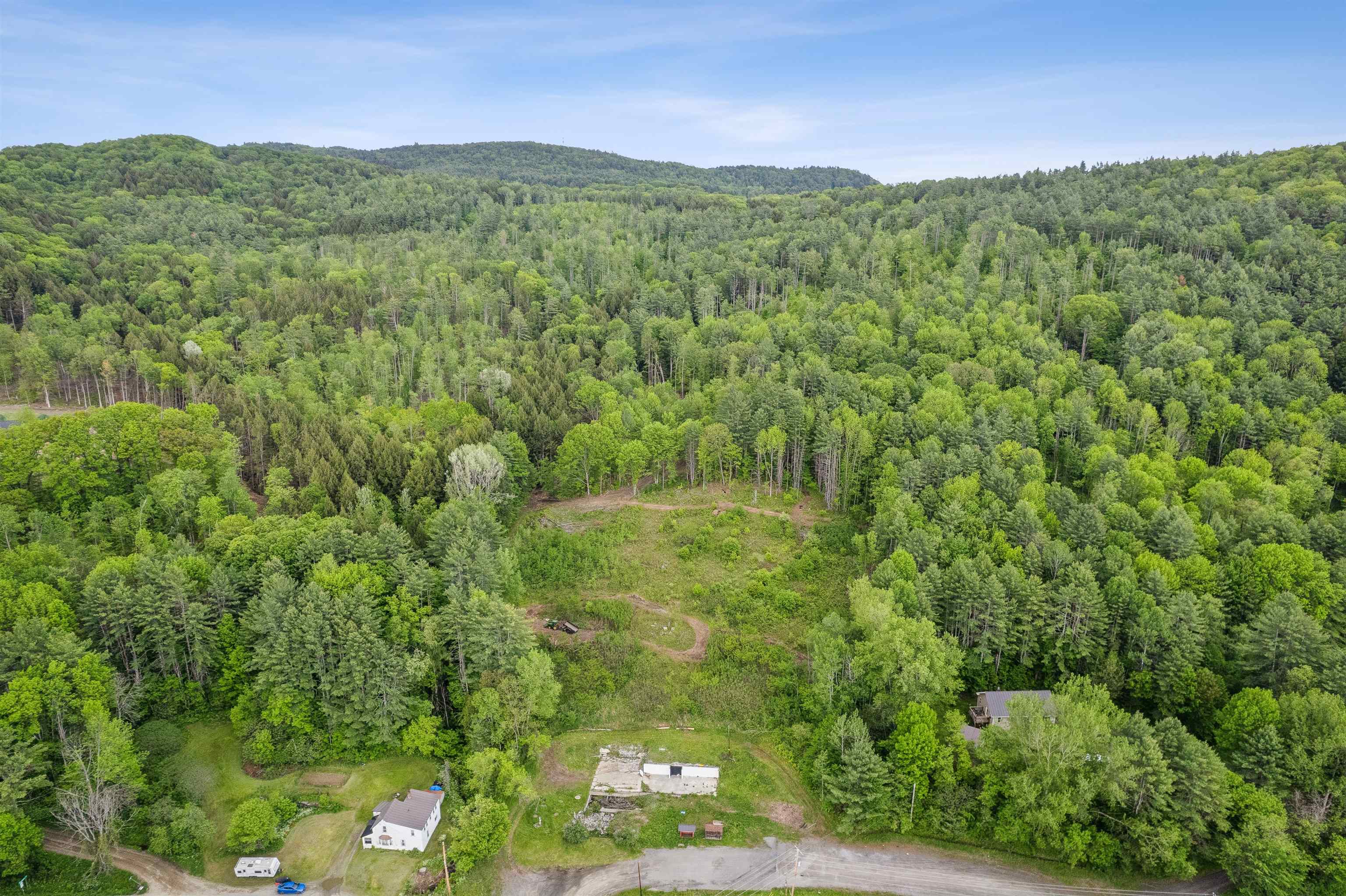 main property photo 9
