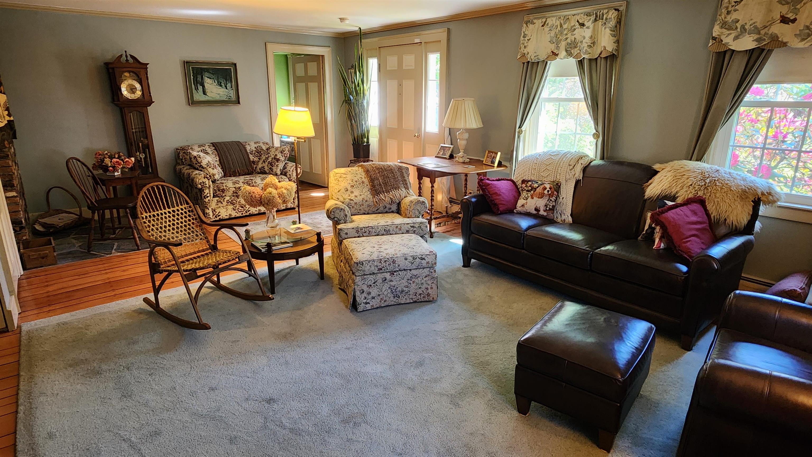 main property photo 18