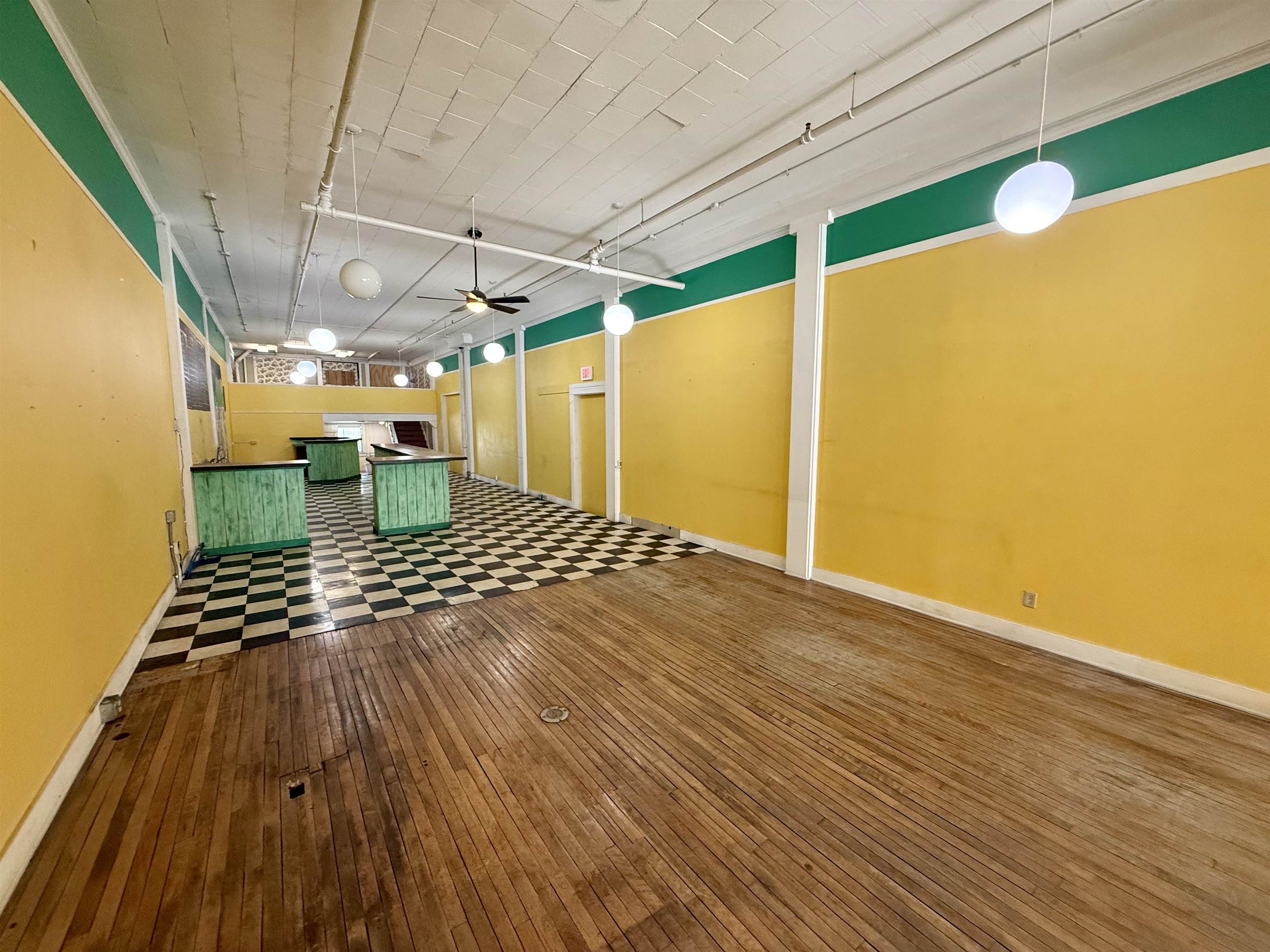 main property photo 9