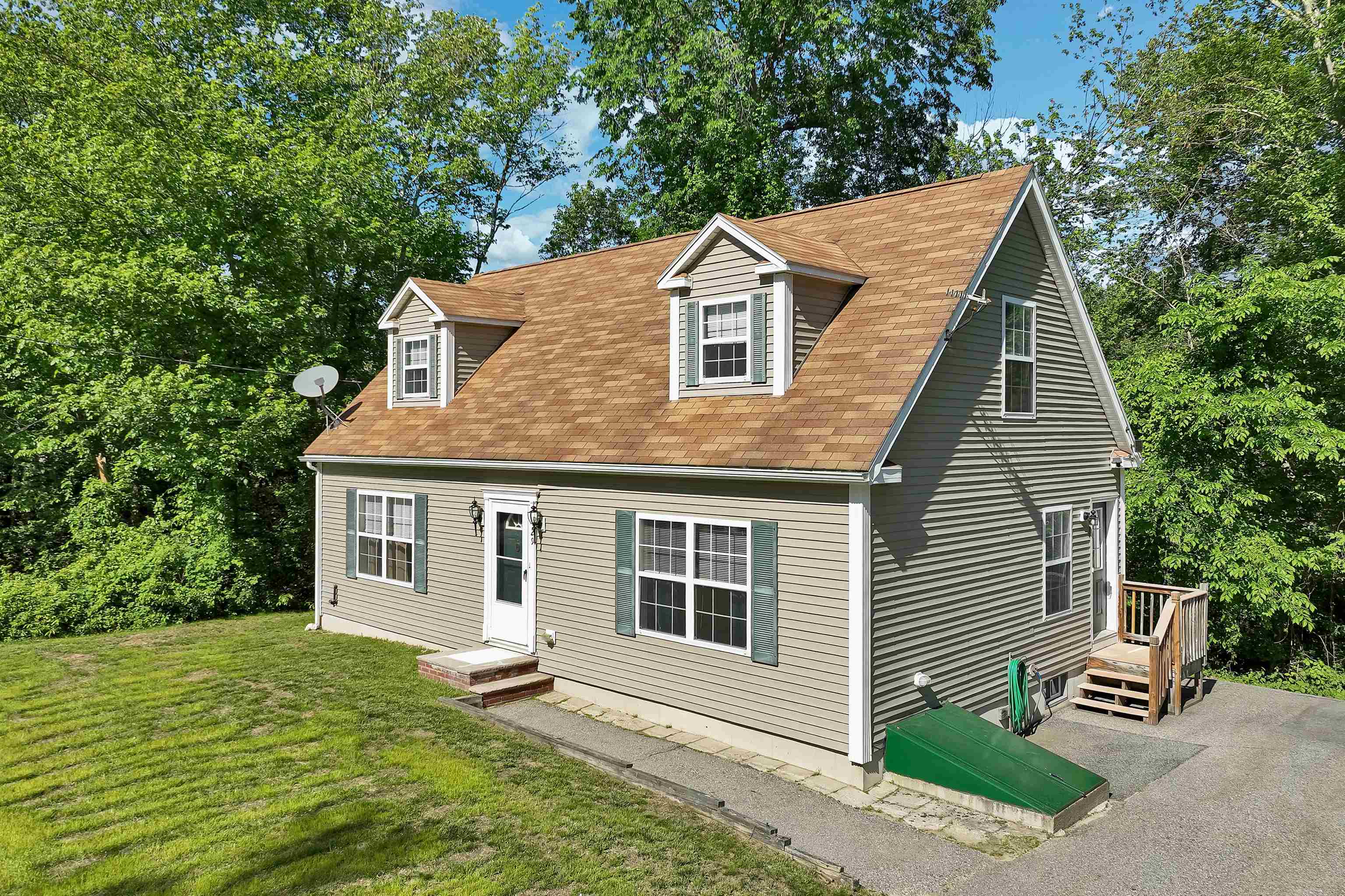 main property photo 2
