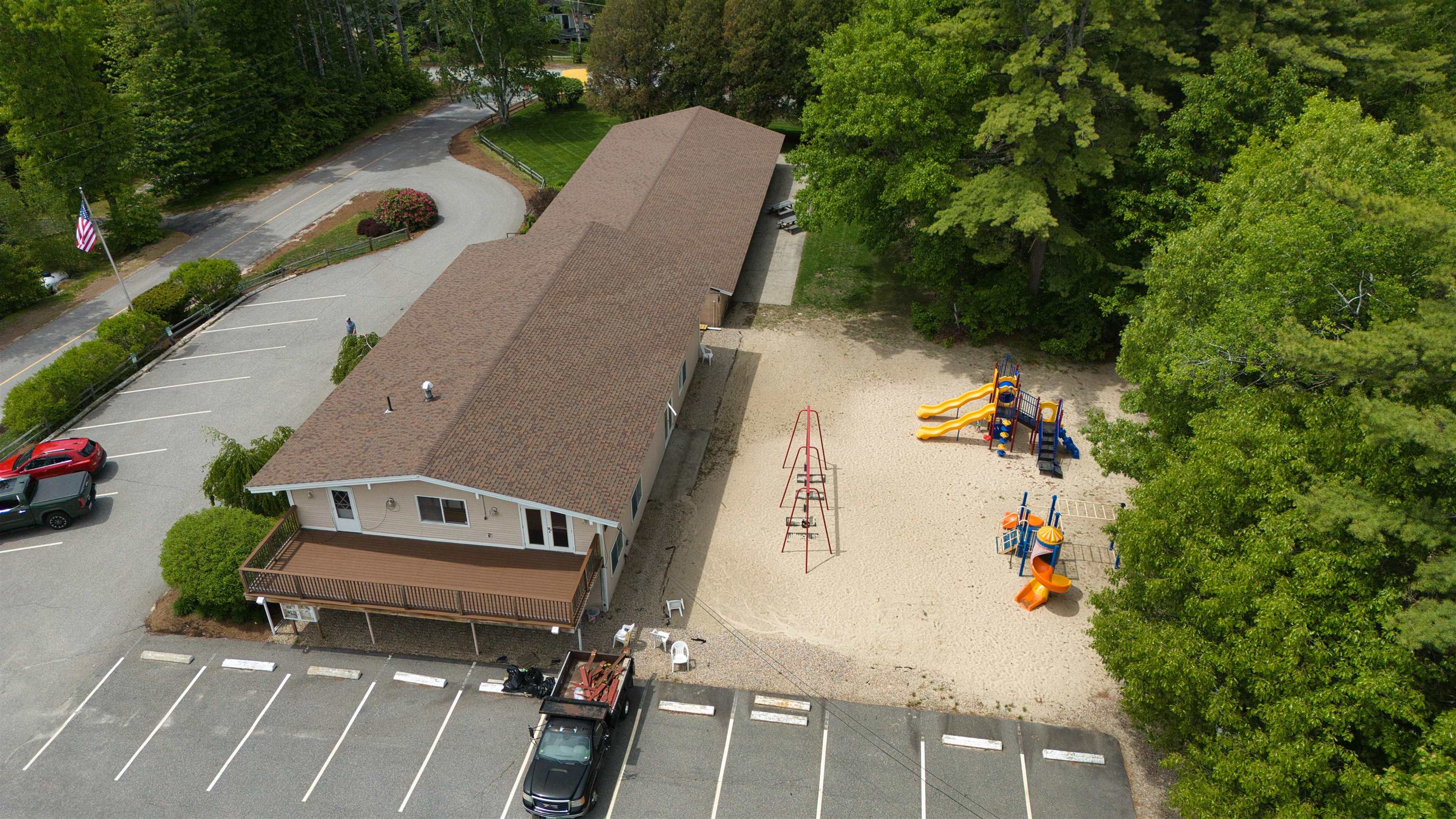 main property photo 20