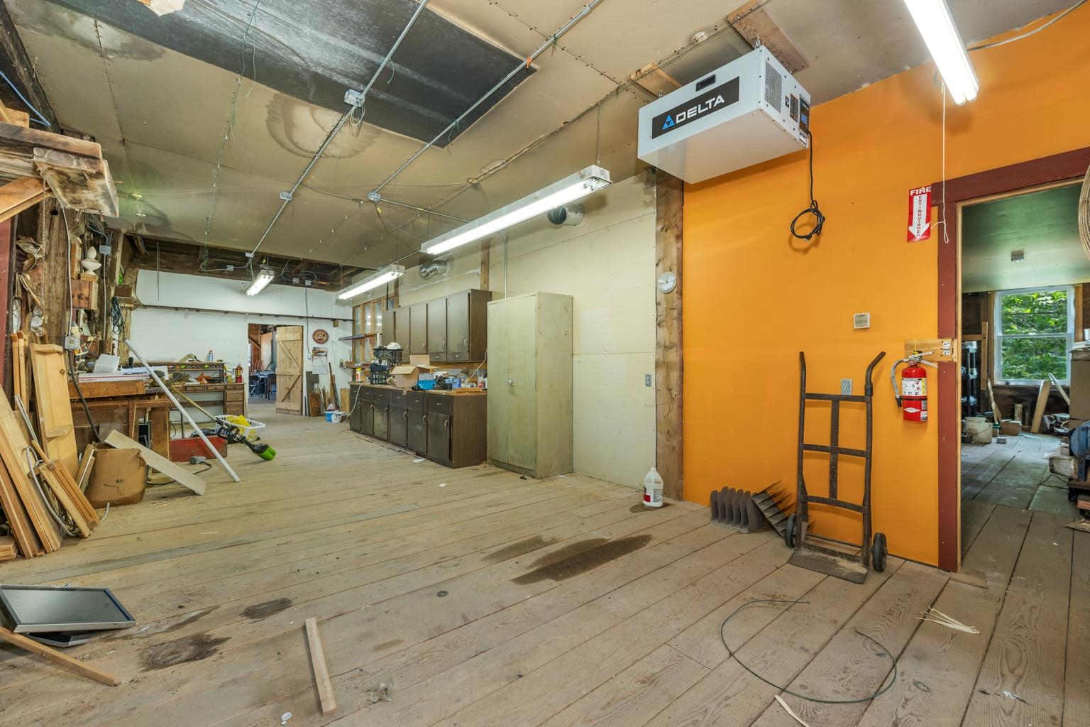 main property photo 49