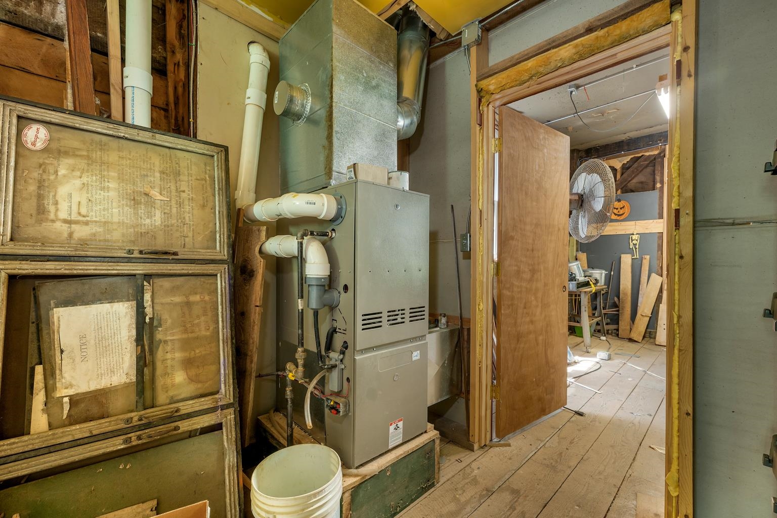 main property photo 51