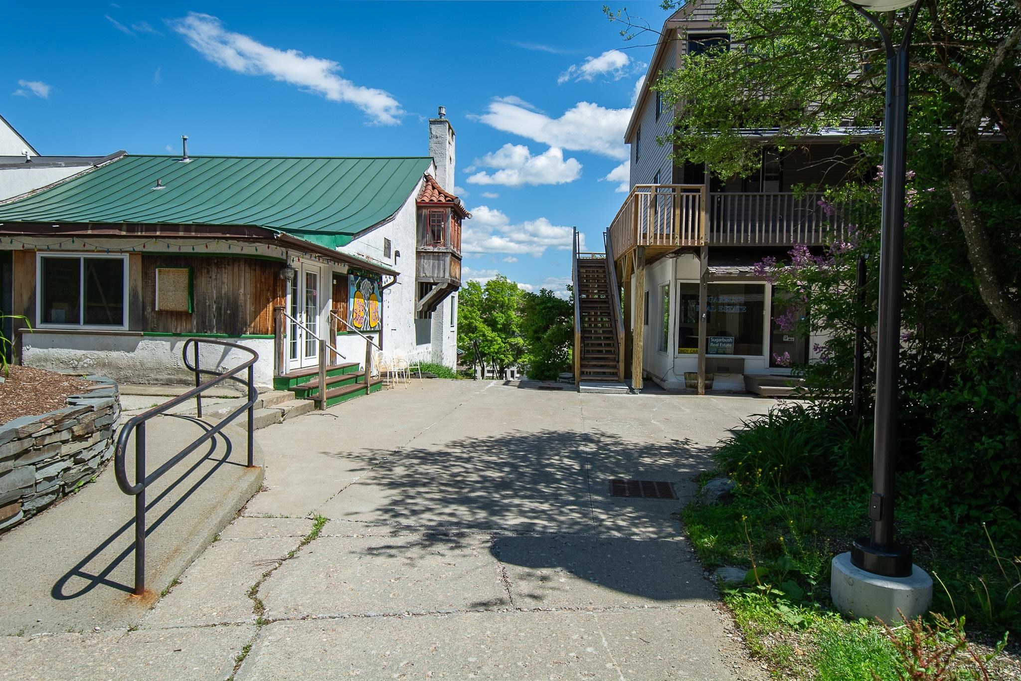 main property photo 45