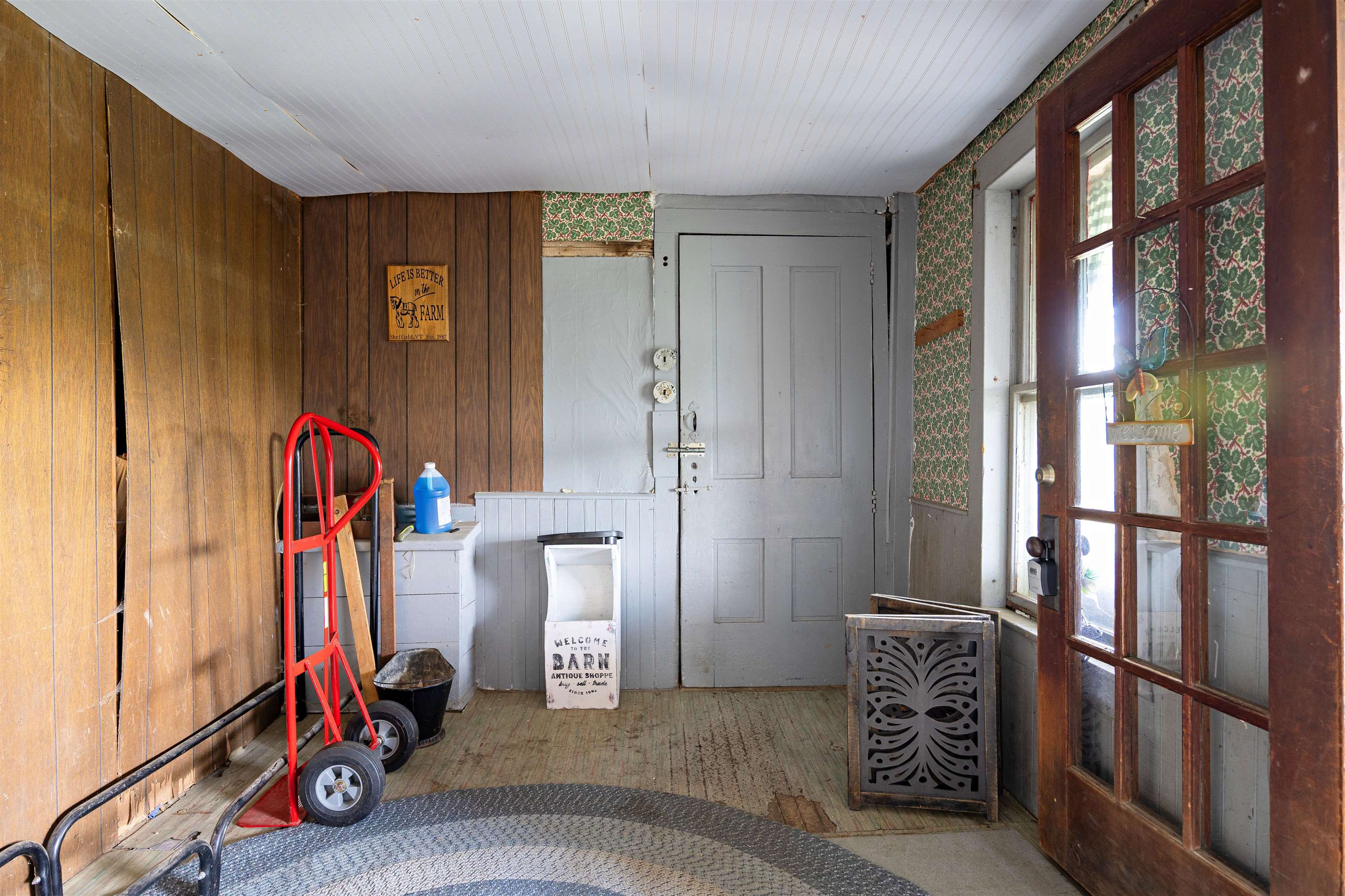 main property photo 47