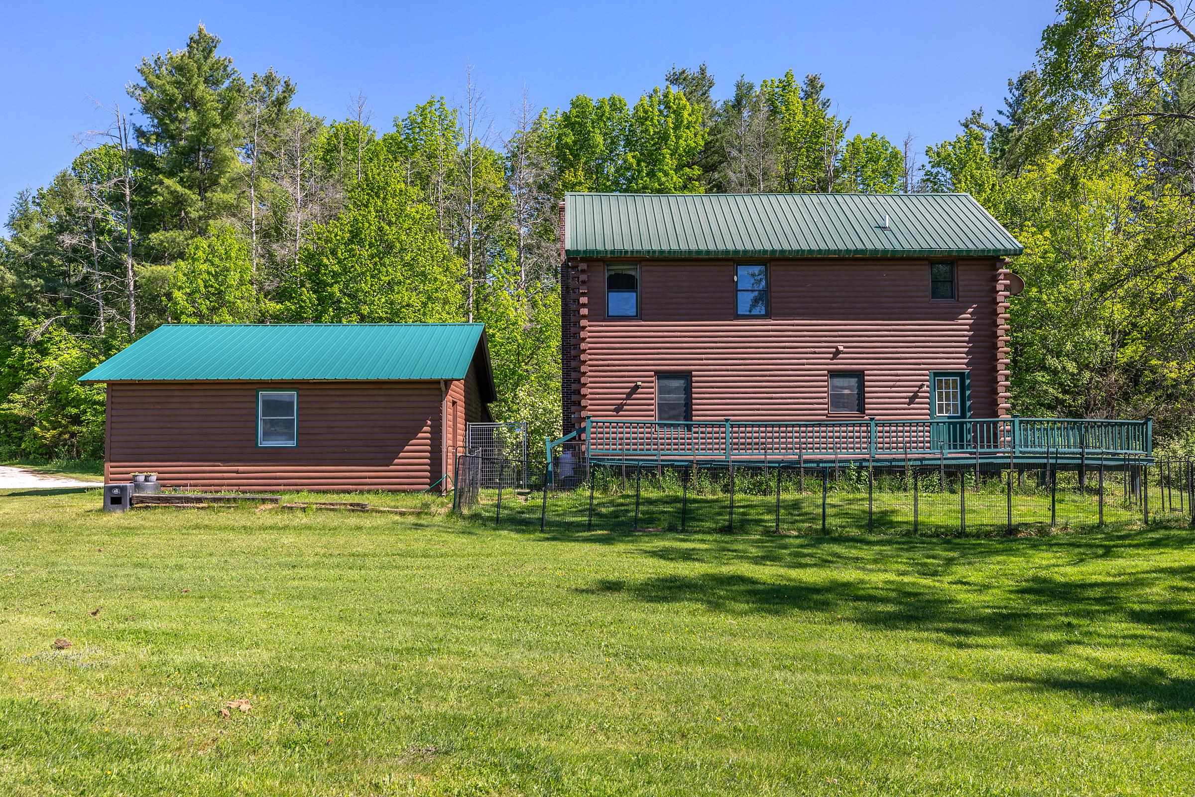 main property photo 28