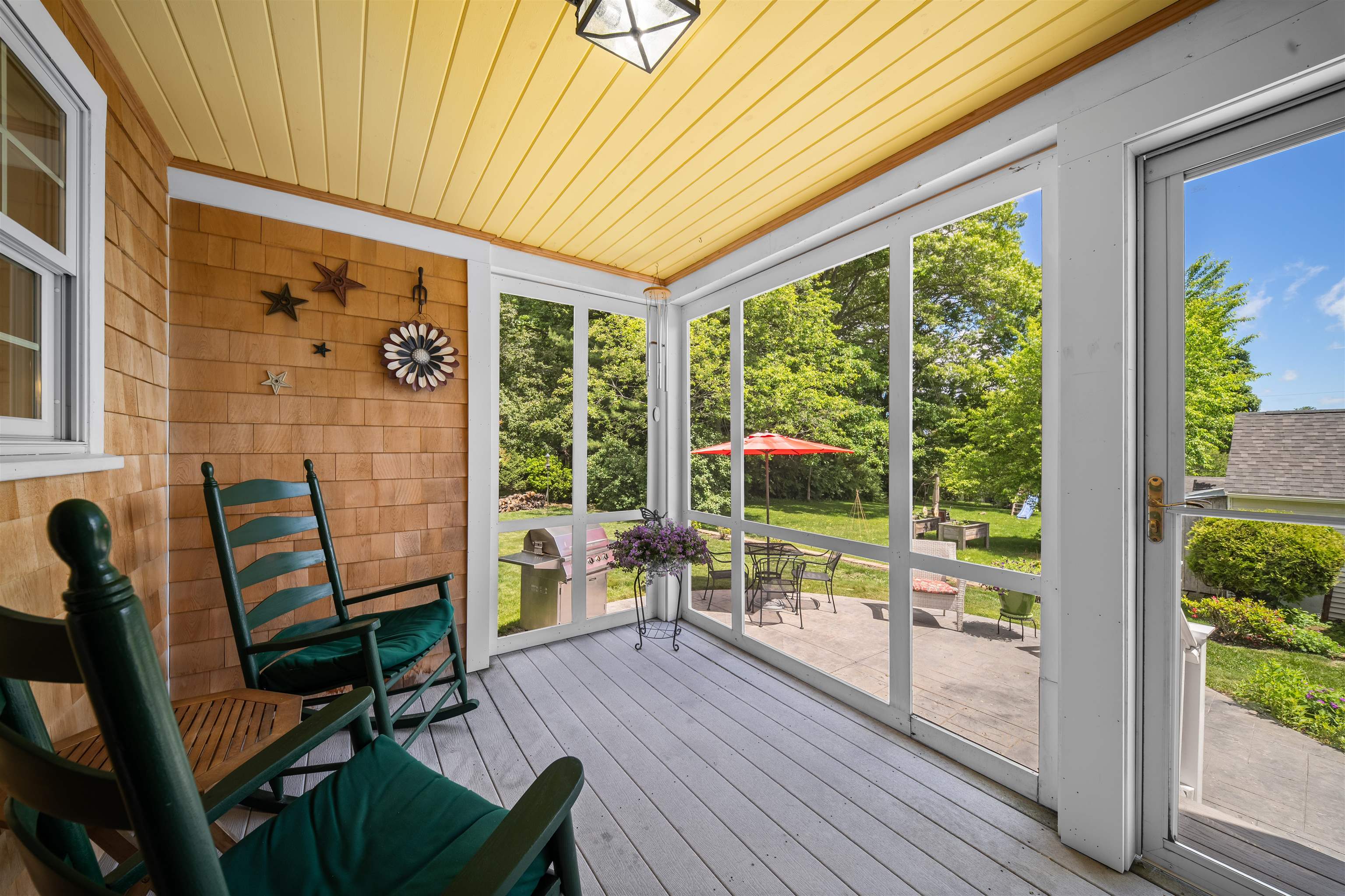 main property photo 44