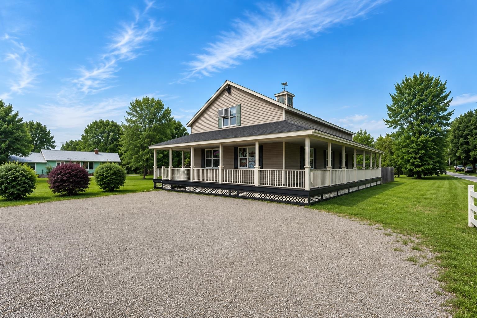 main property photo 7