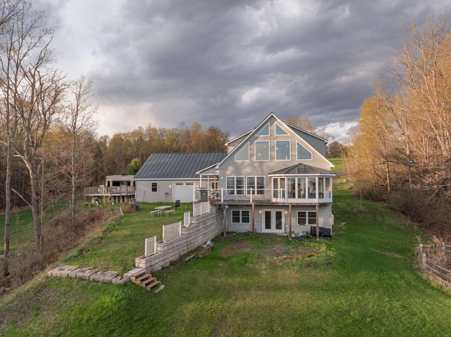 main property photo 15