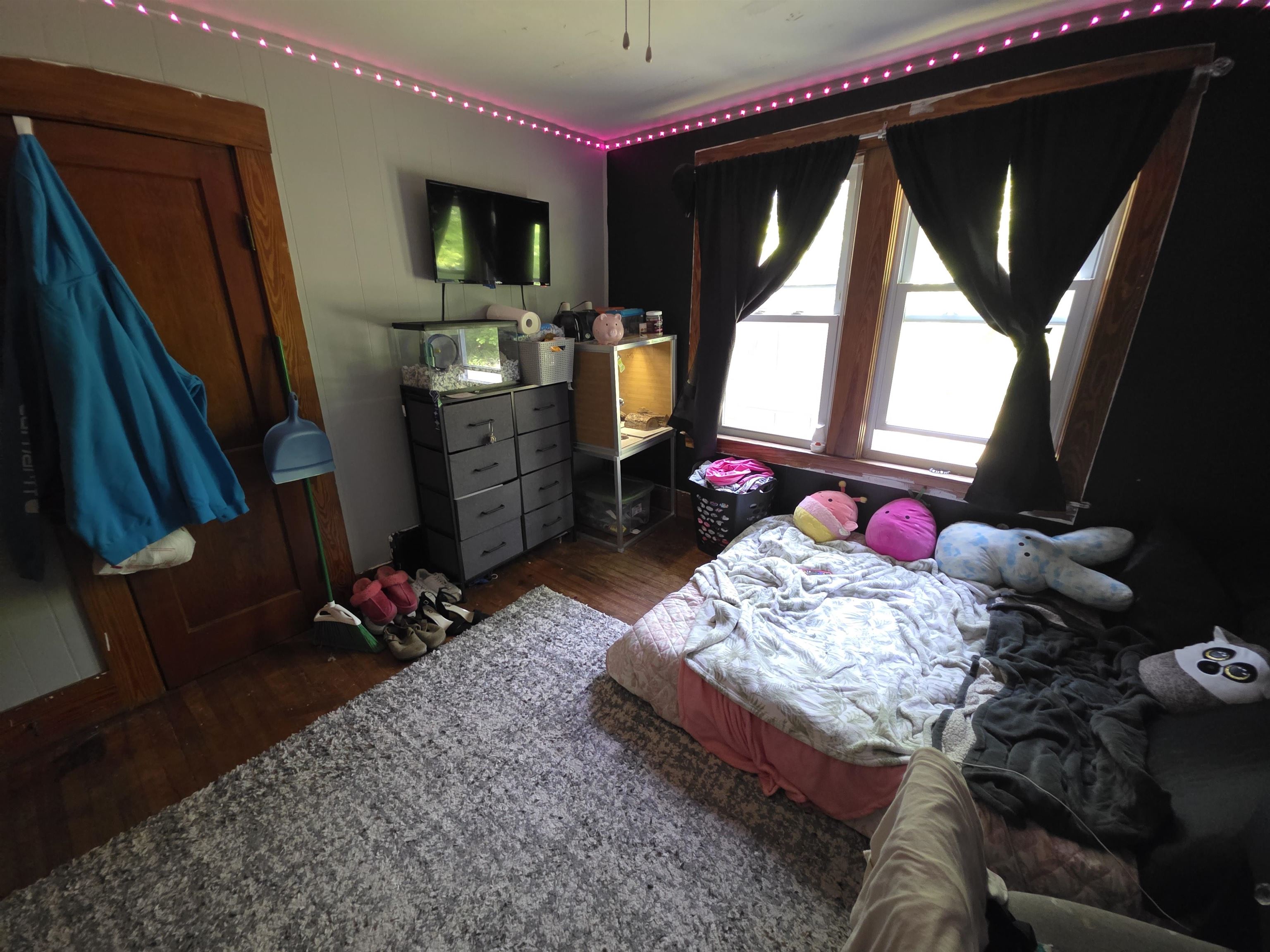 main property photo 41