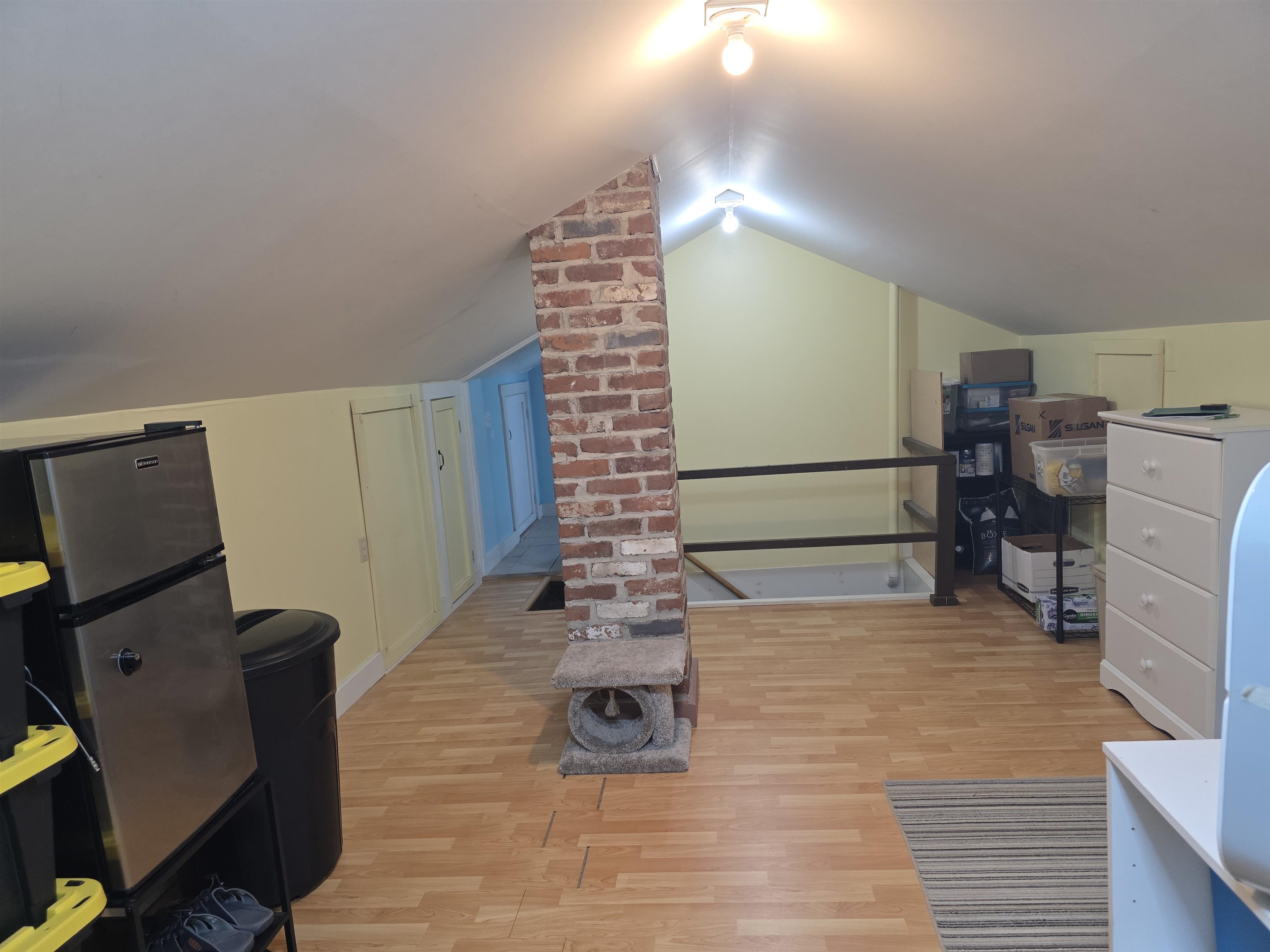 main property photo 50