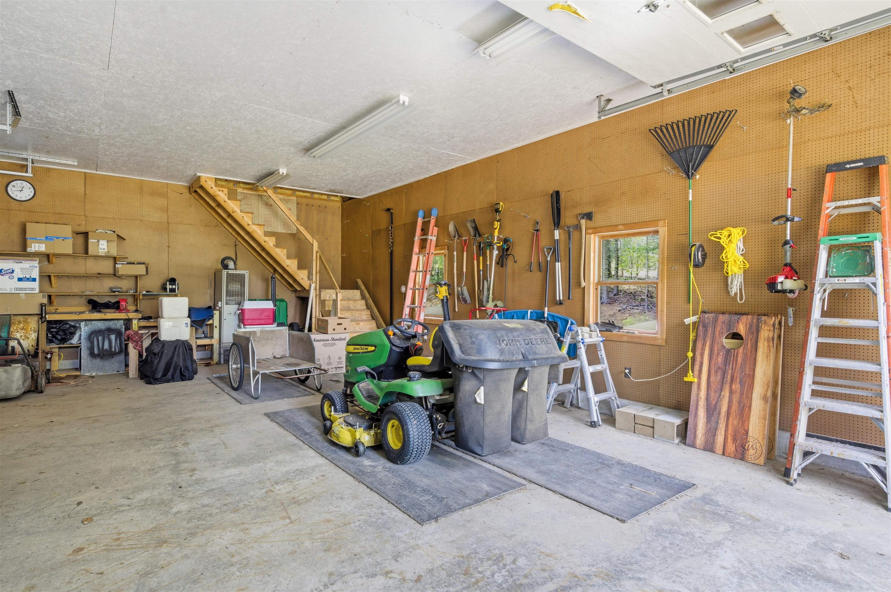 main property photo 51