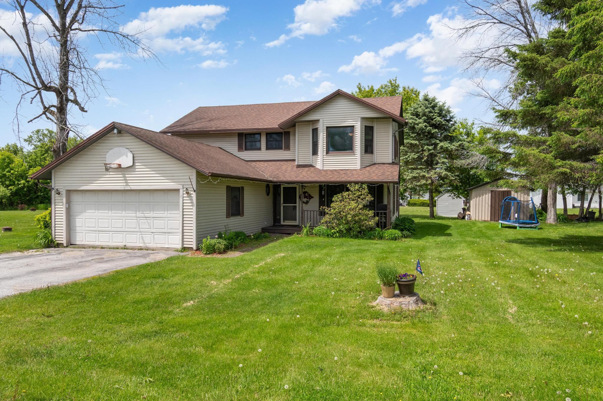 main property photo 7