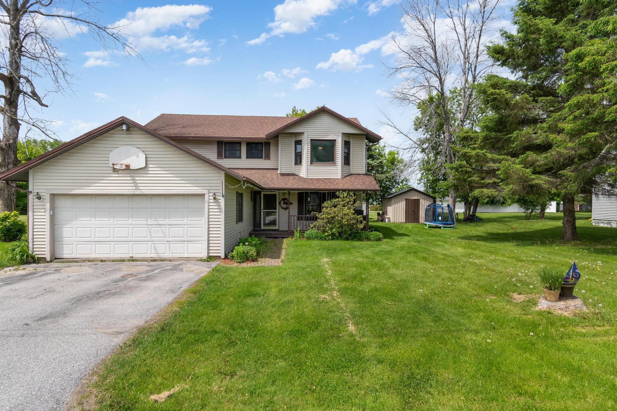 main property photo 8