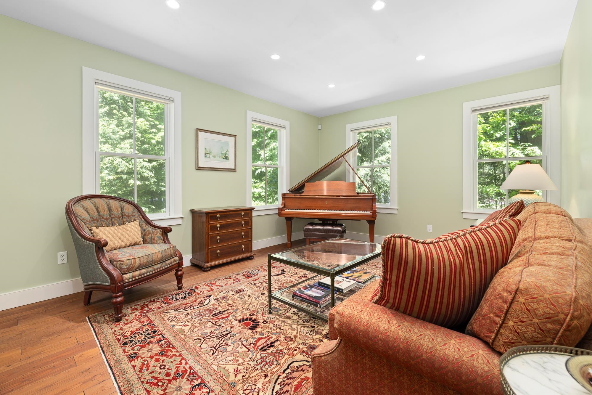 main property photo 24