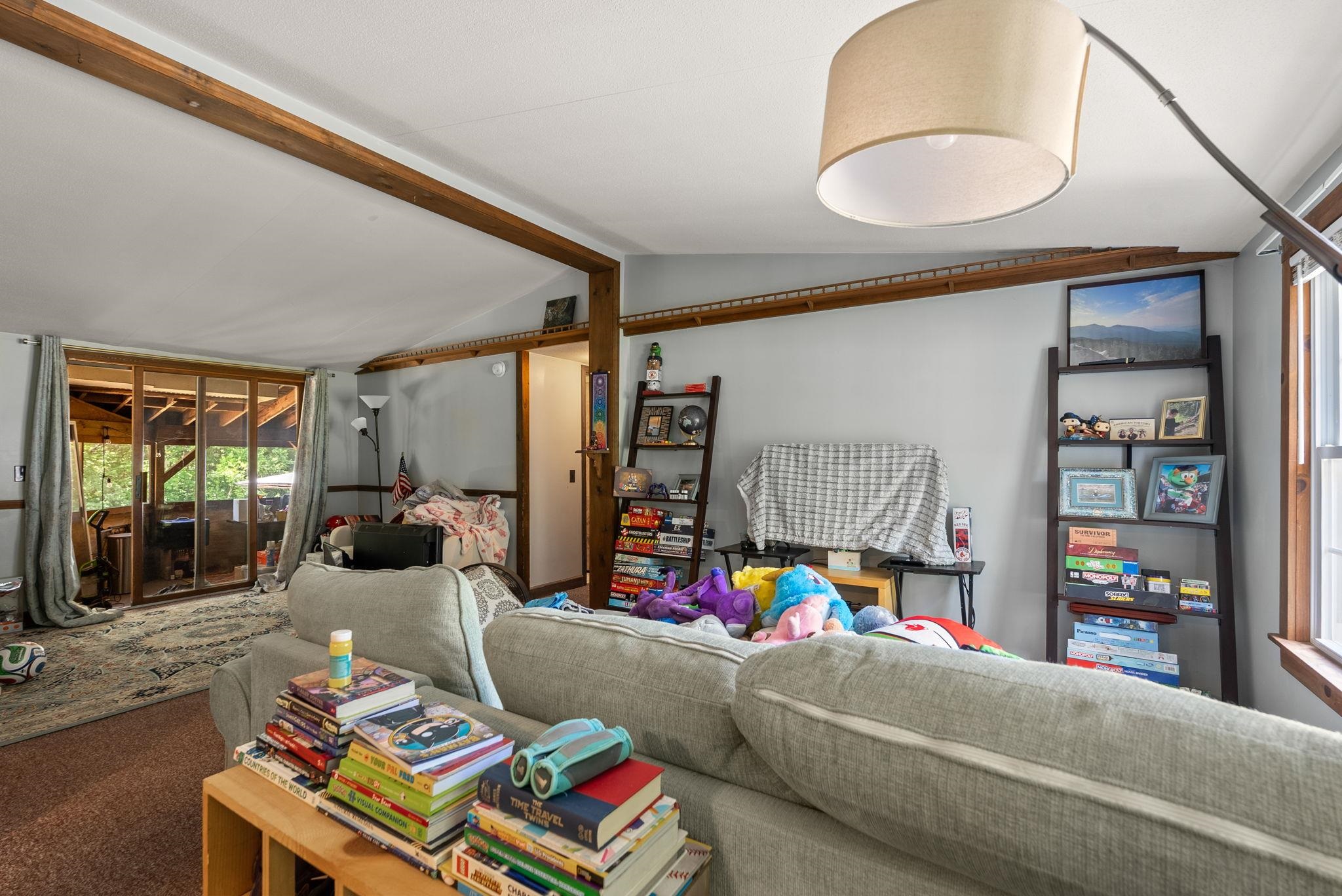 main property photo 45