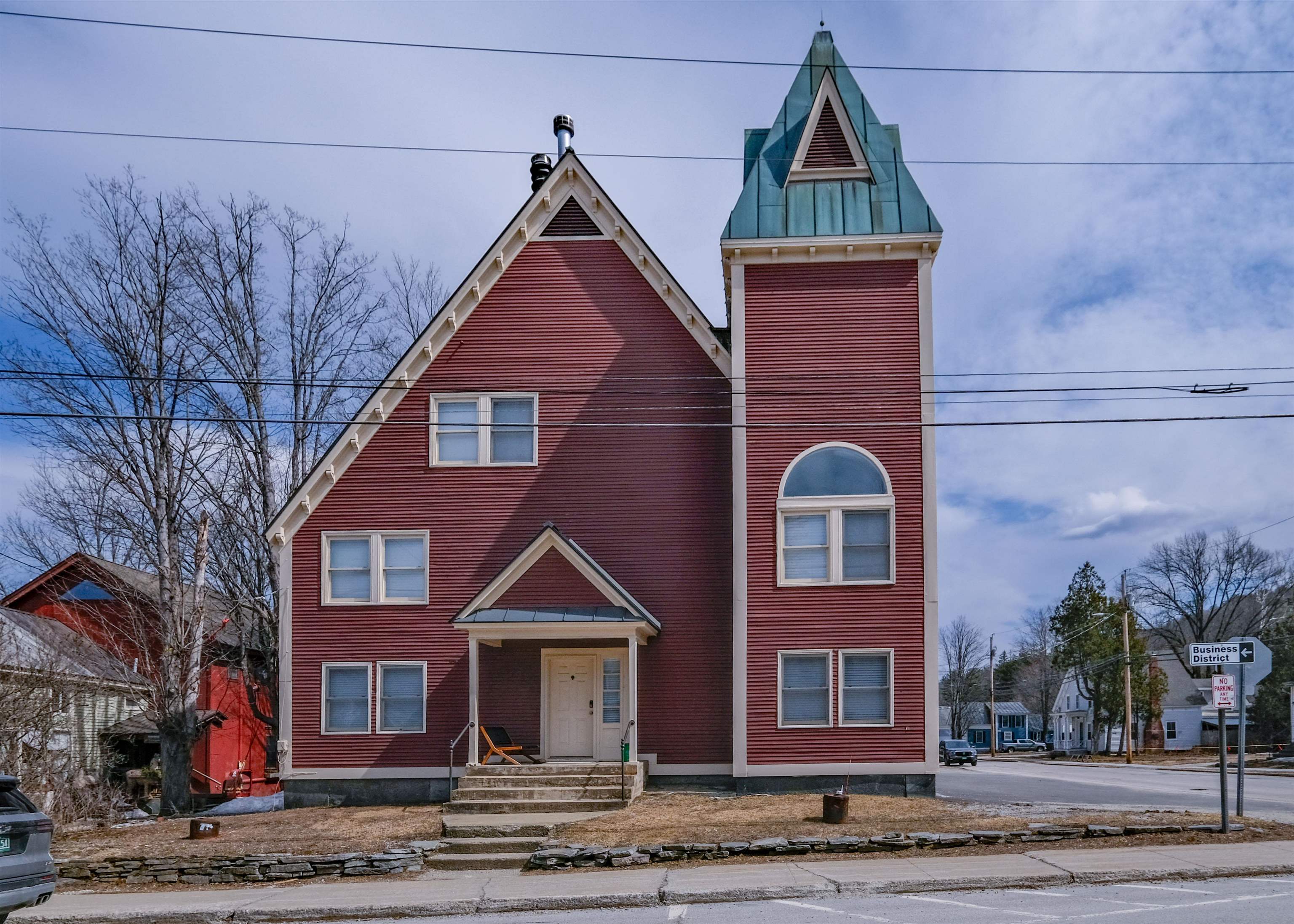 main property photo 34