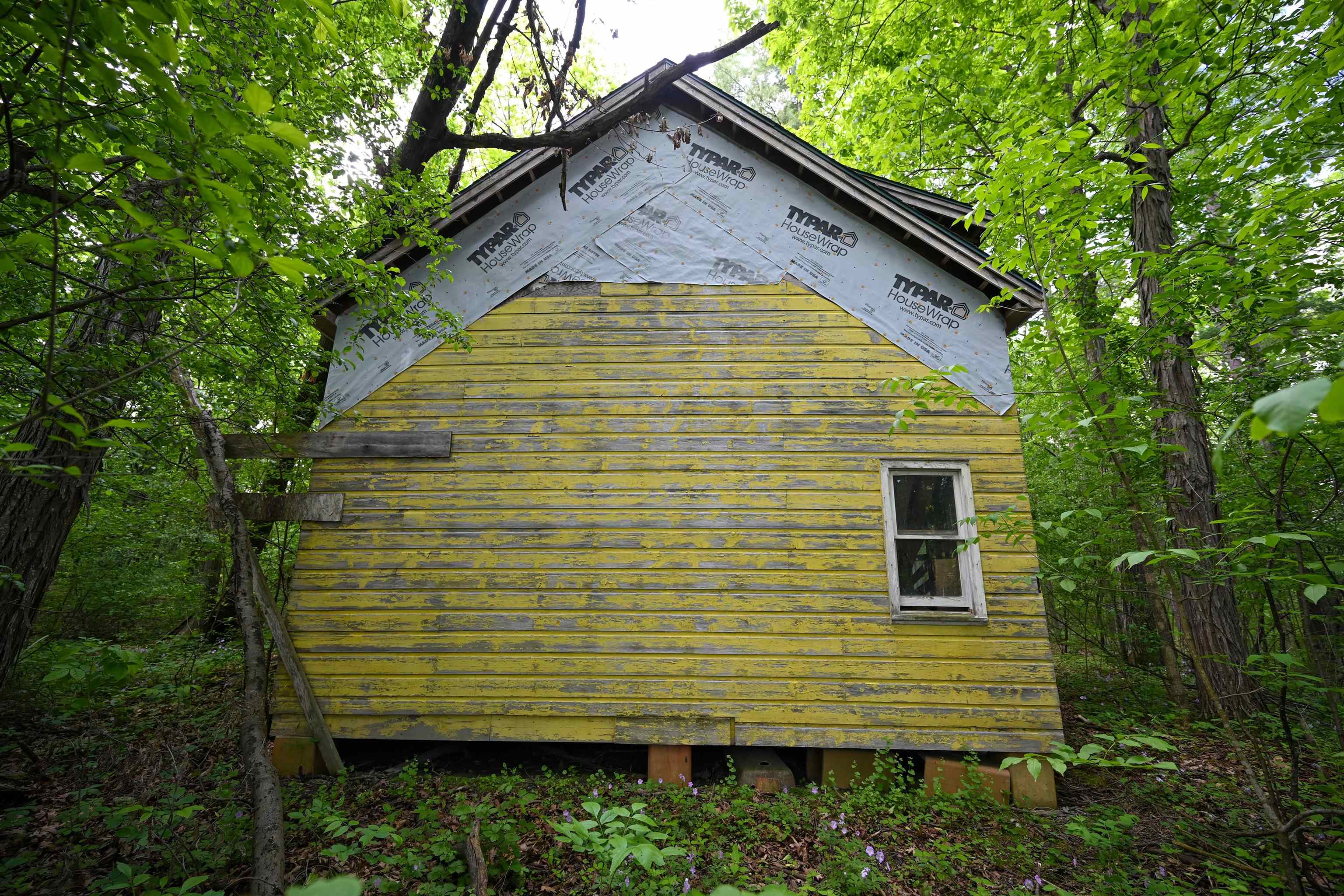 main property photo 18