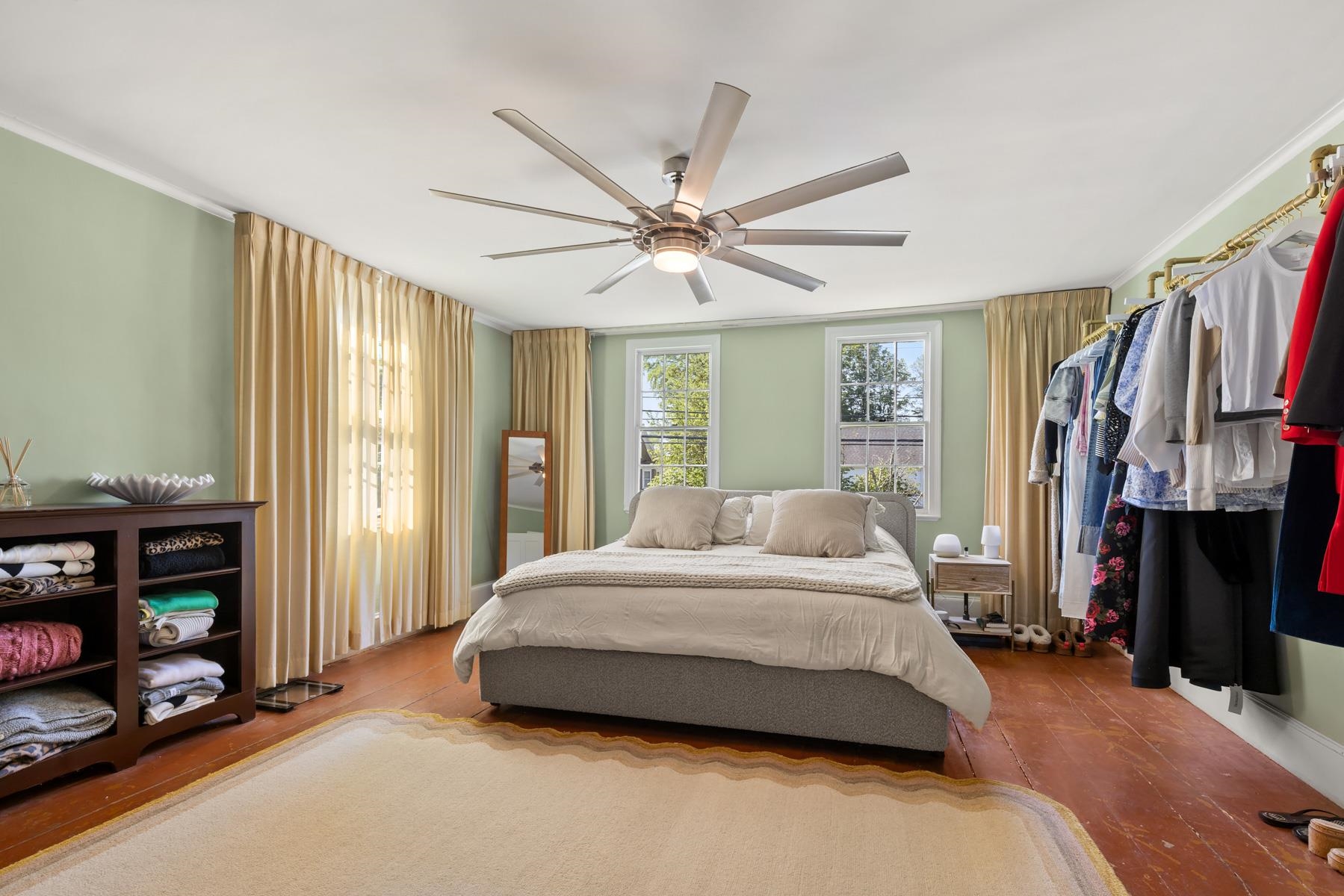main property photo 23