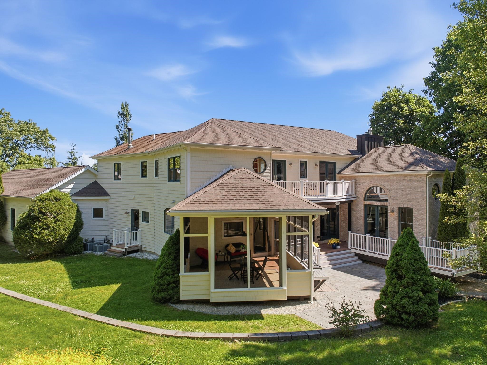 main property photo 33