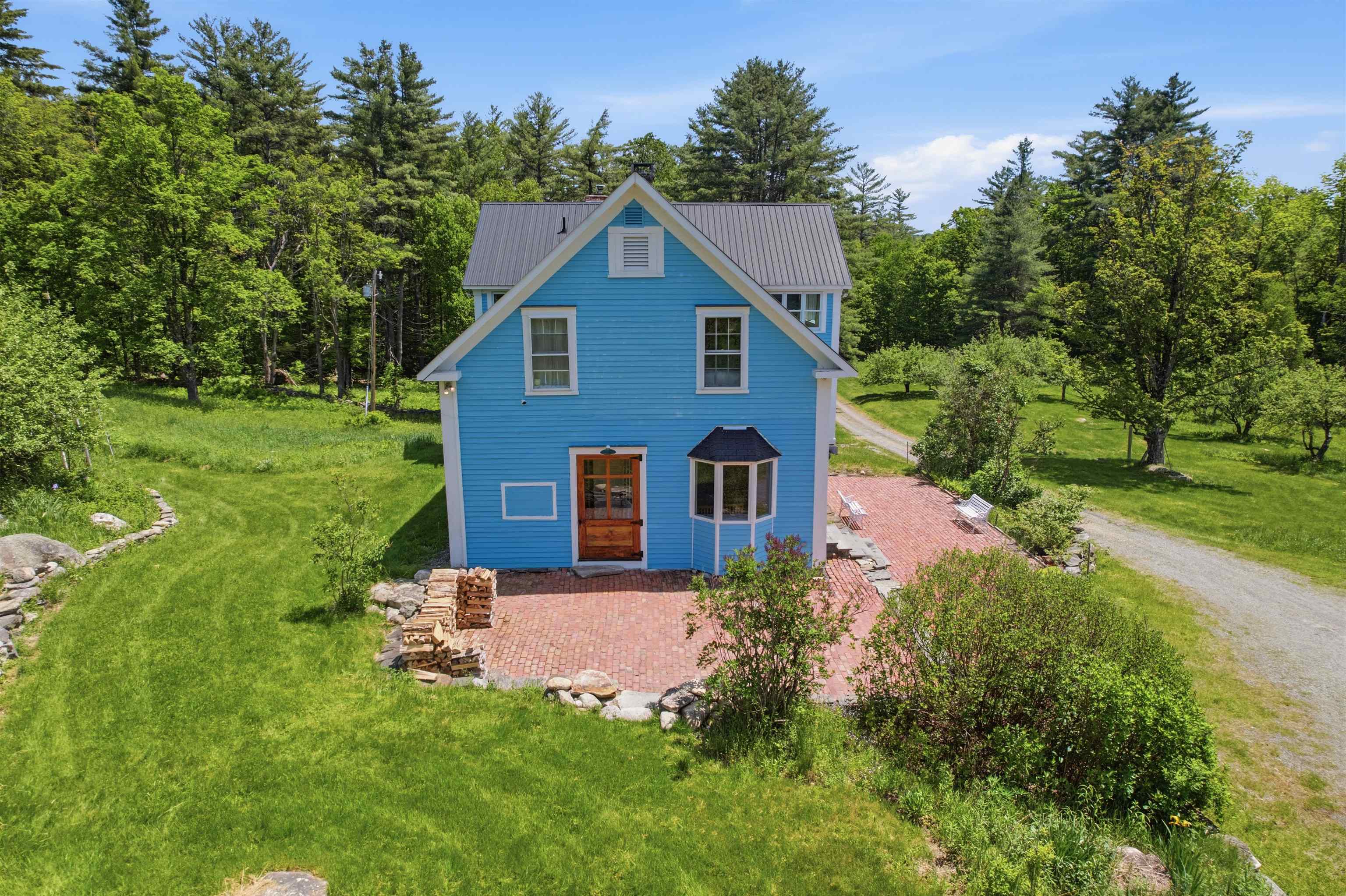 main property photo 30