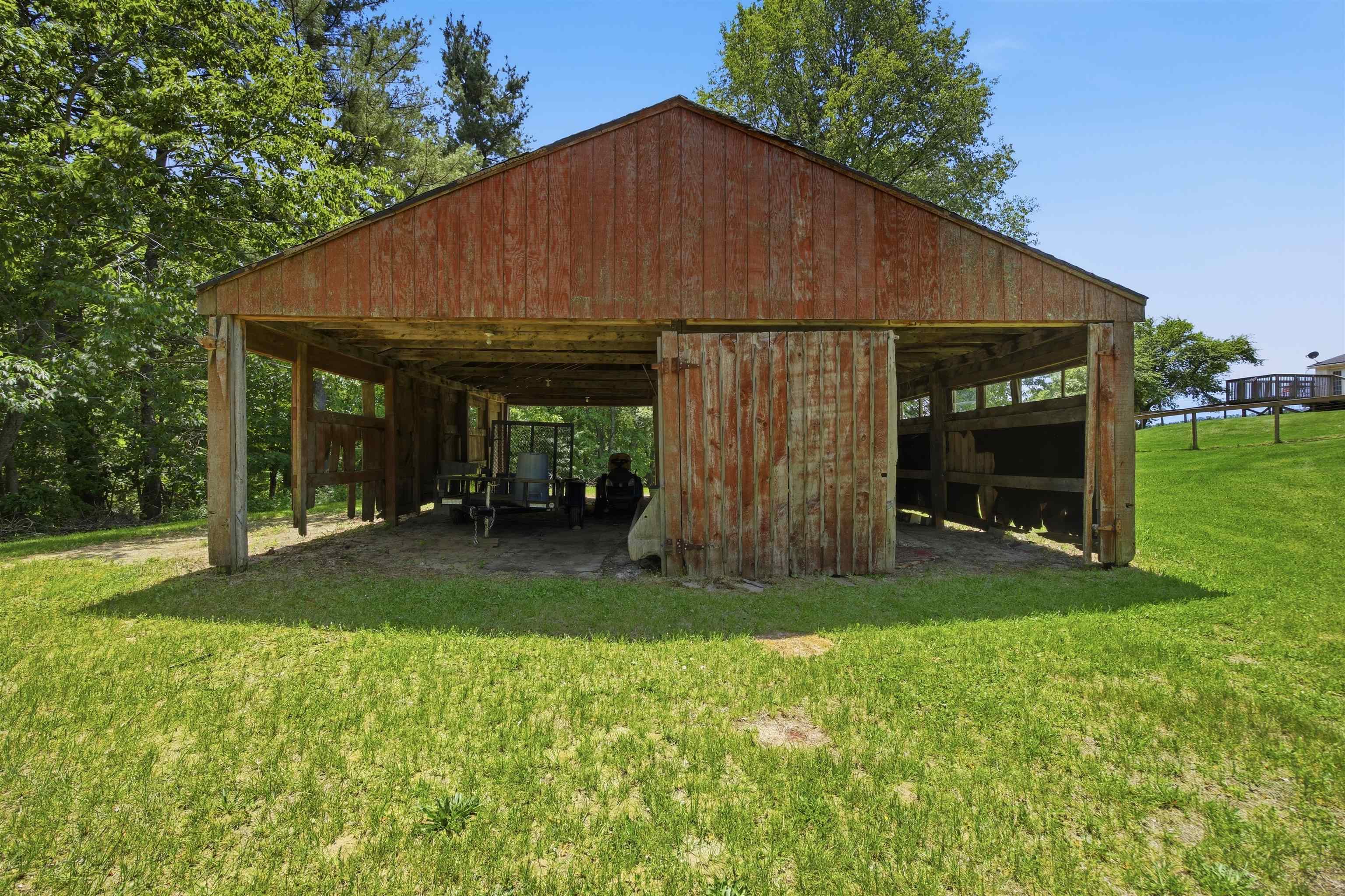 main property photo 42
