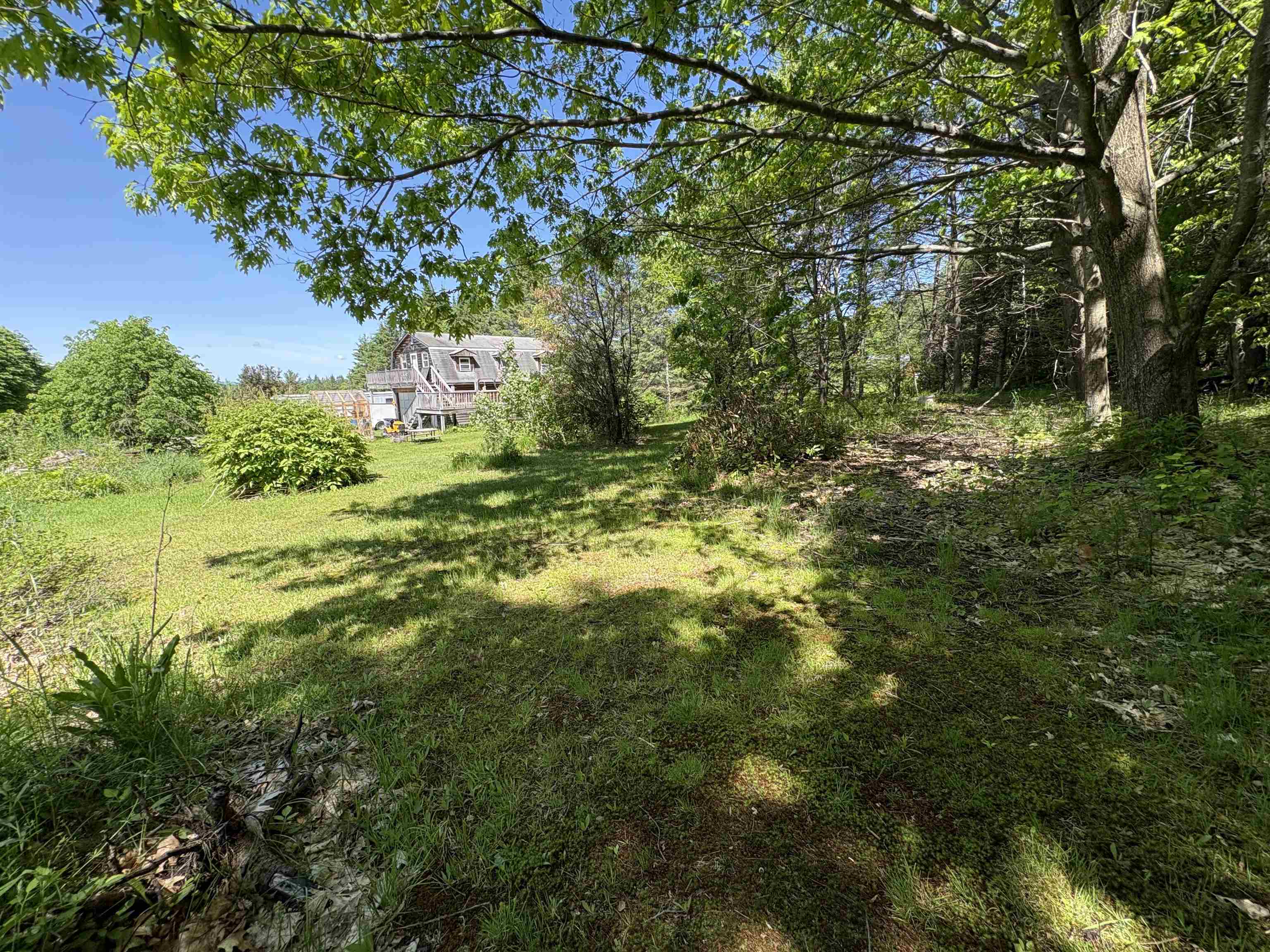 main property photo 32