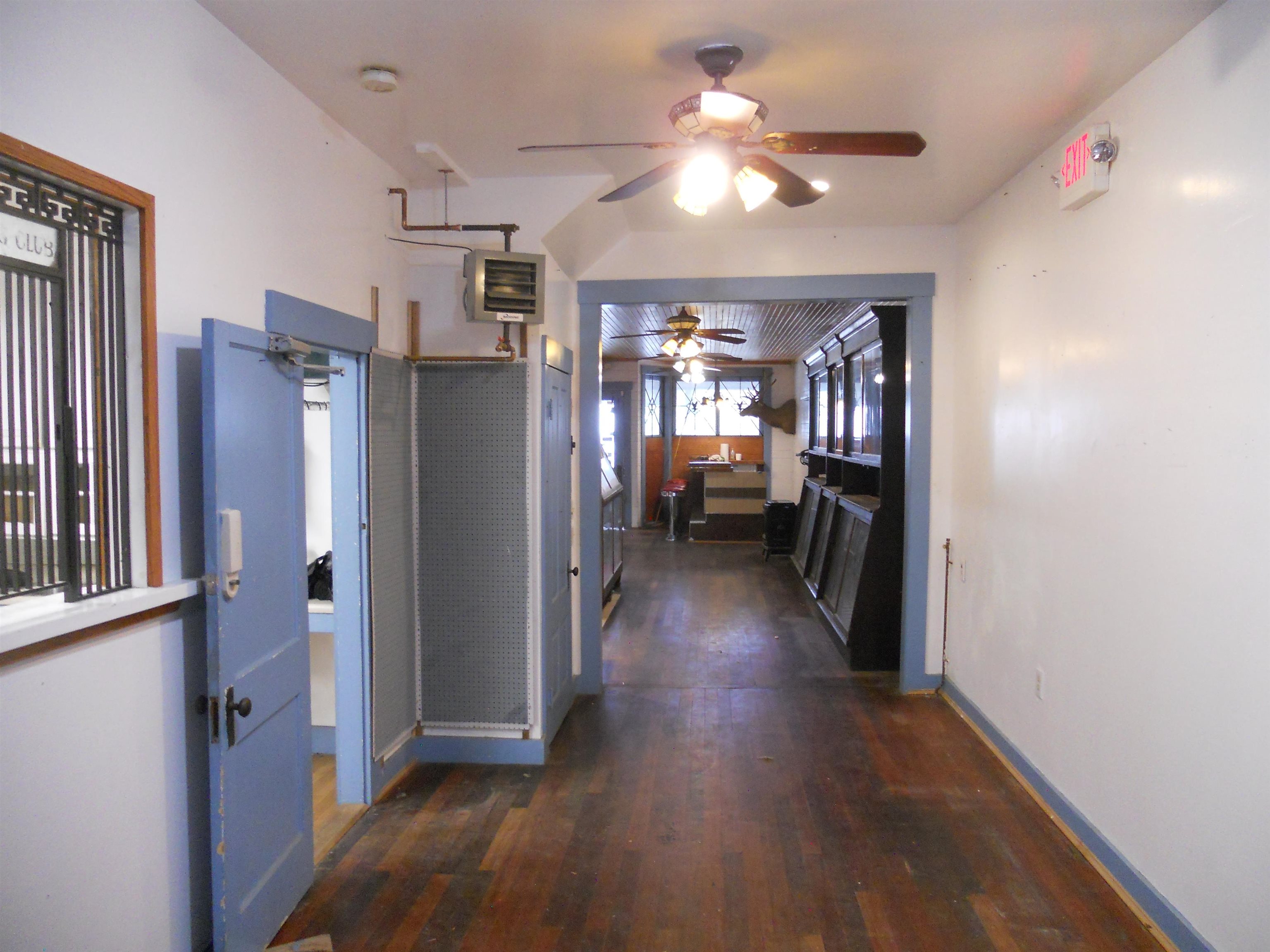 main property photo 10