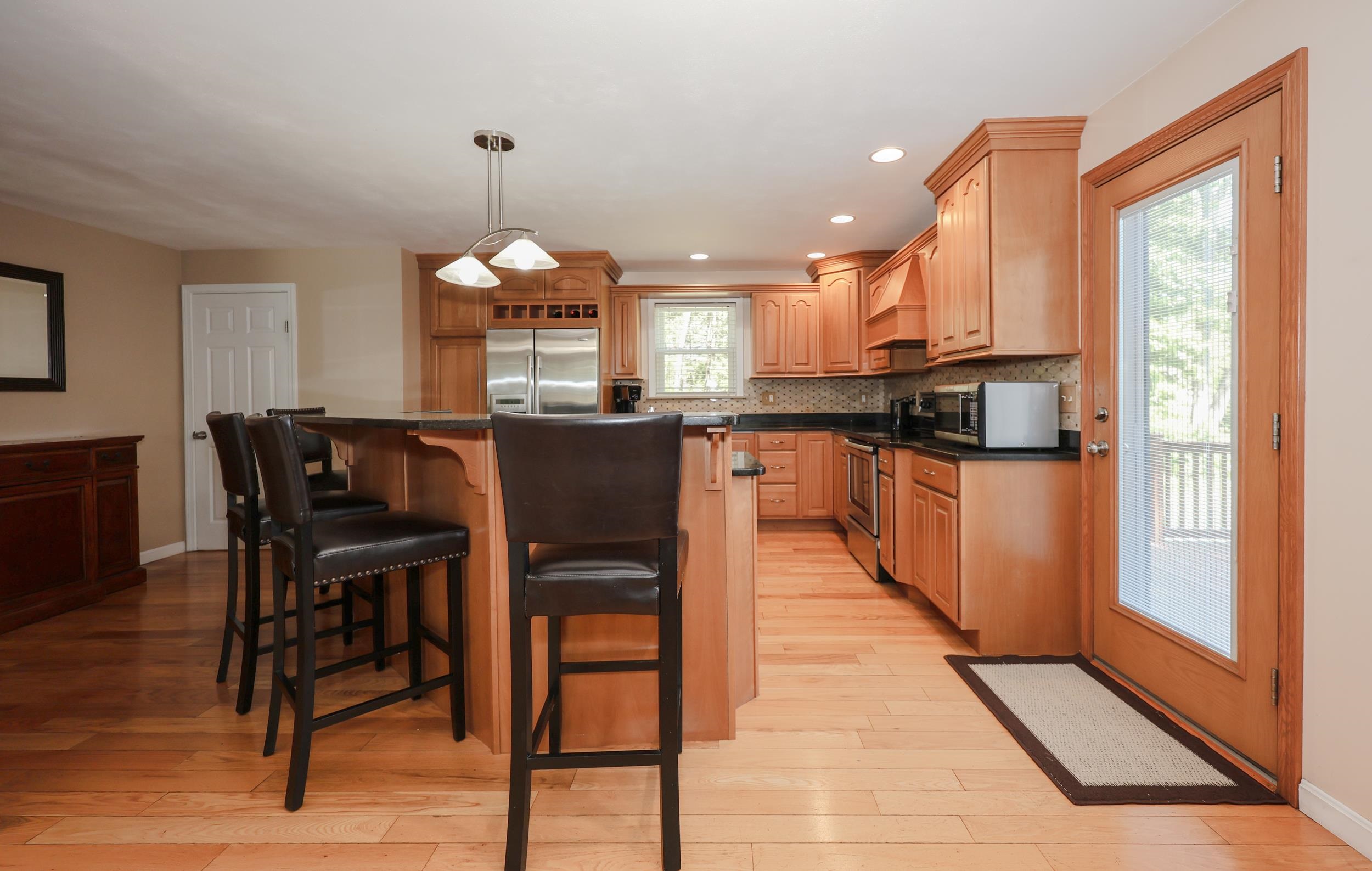 main property photo 8