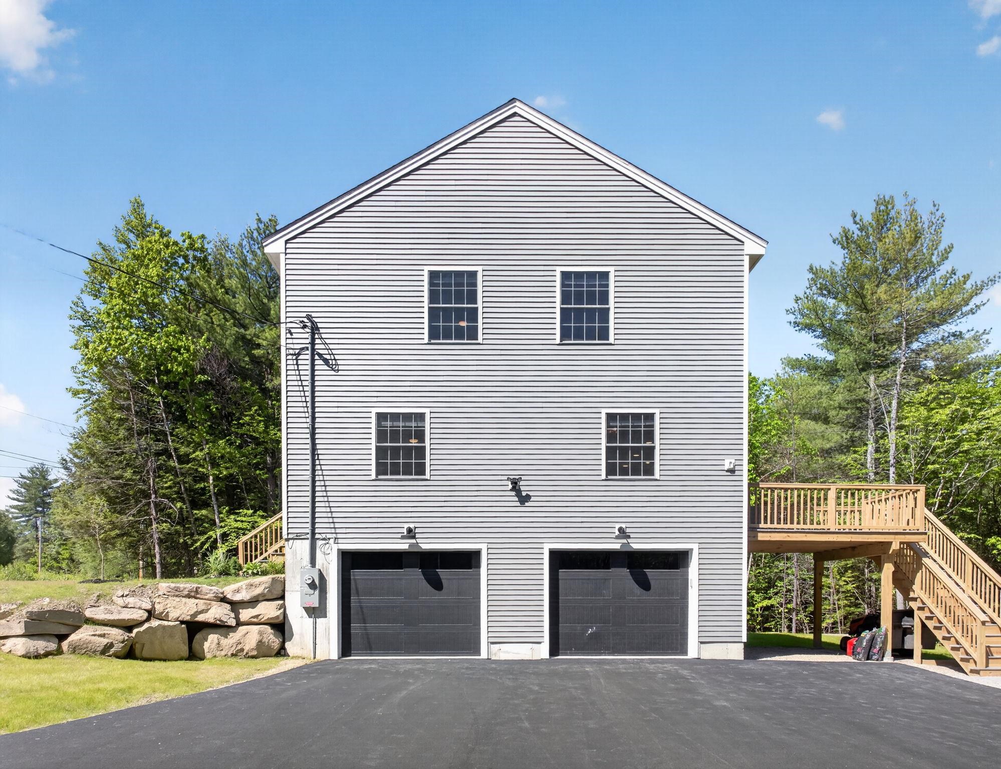 main property photo 50