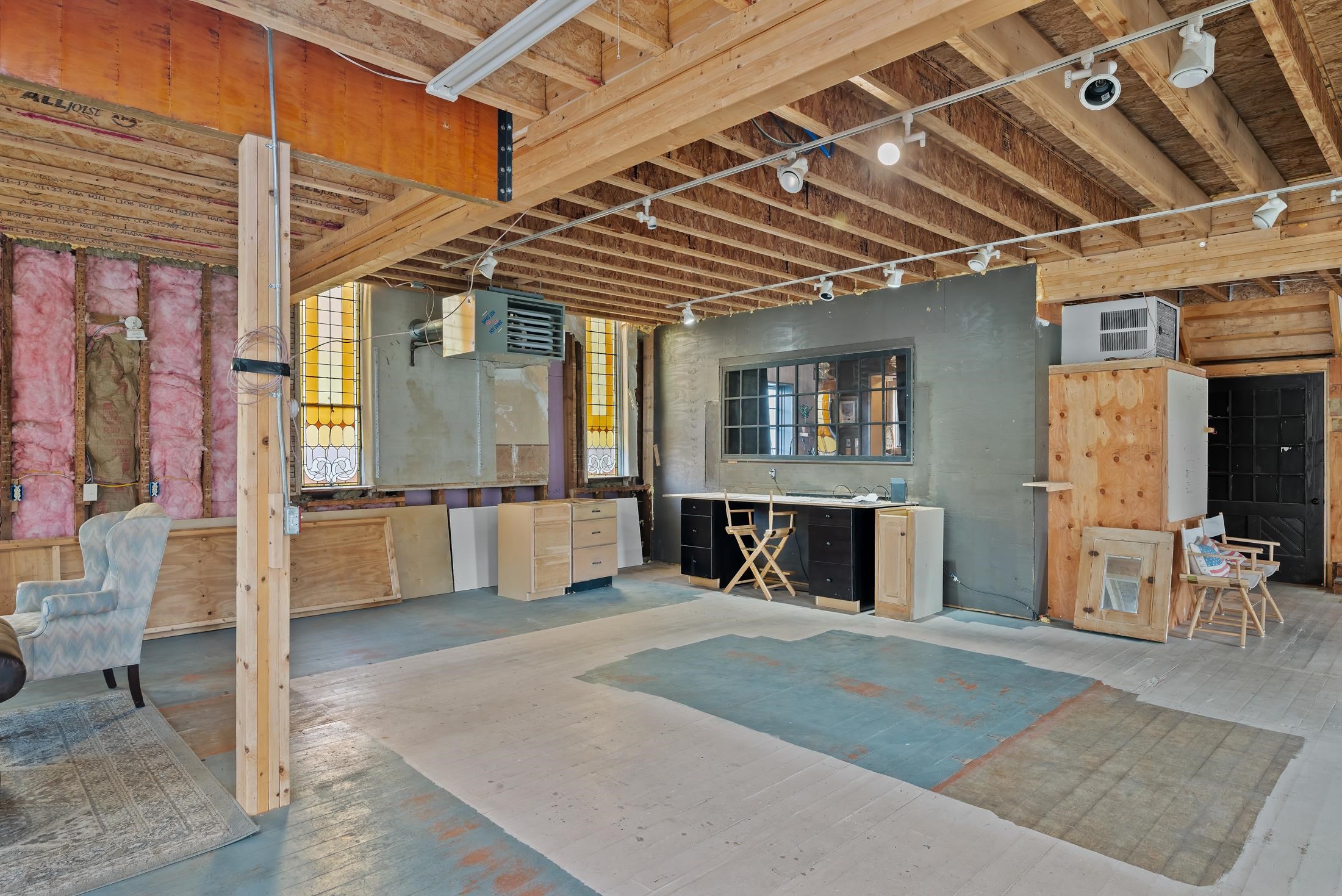 main property photo 39