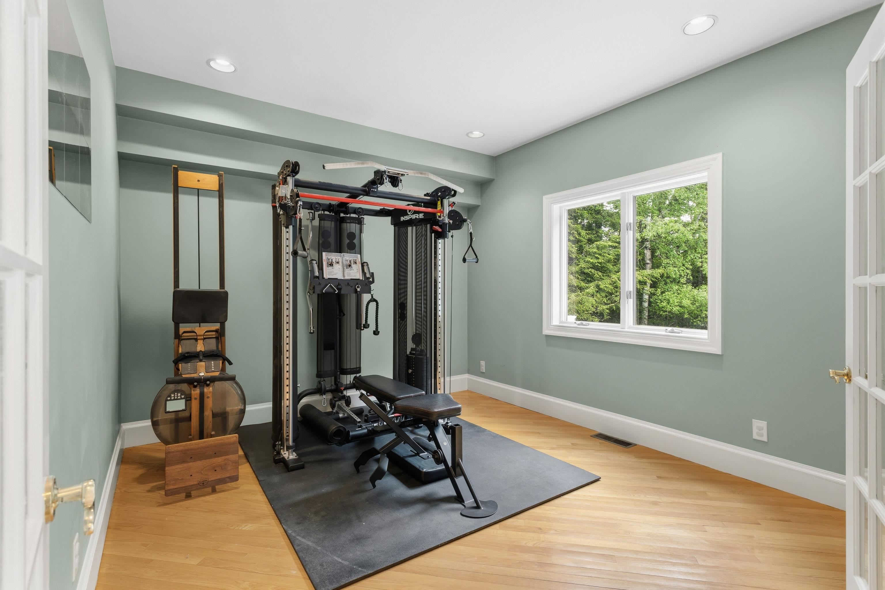main property photo 30