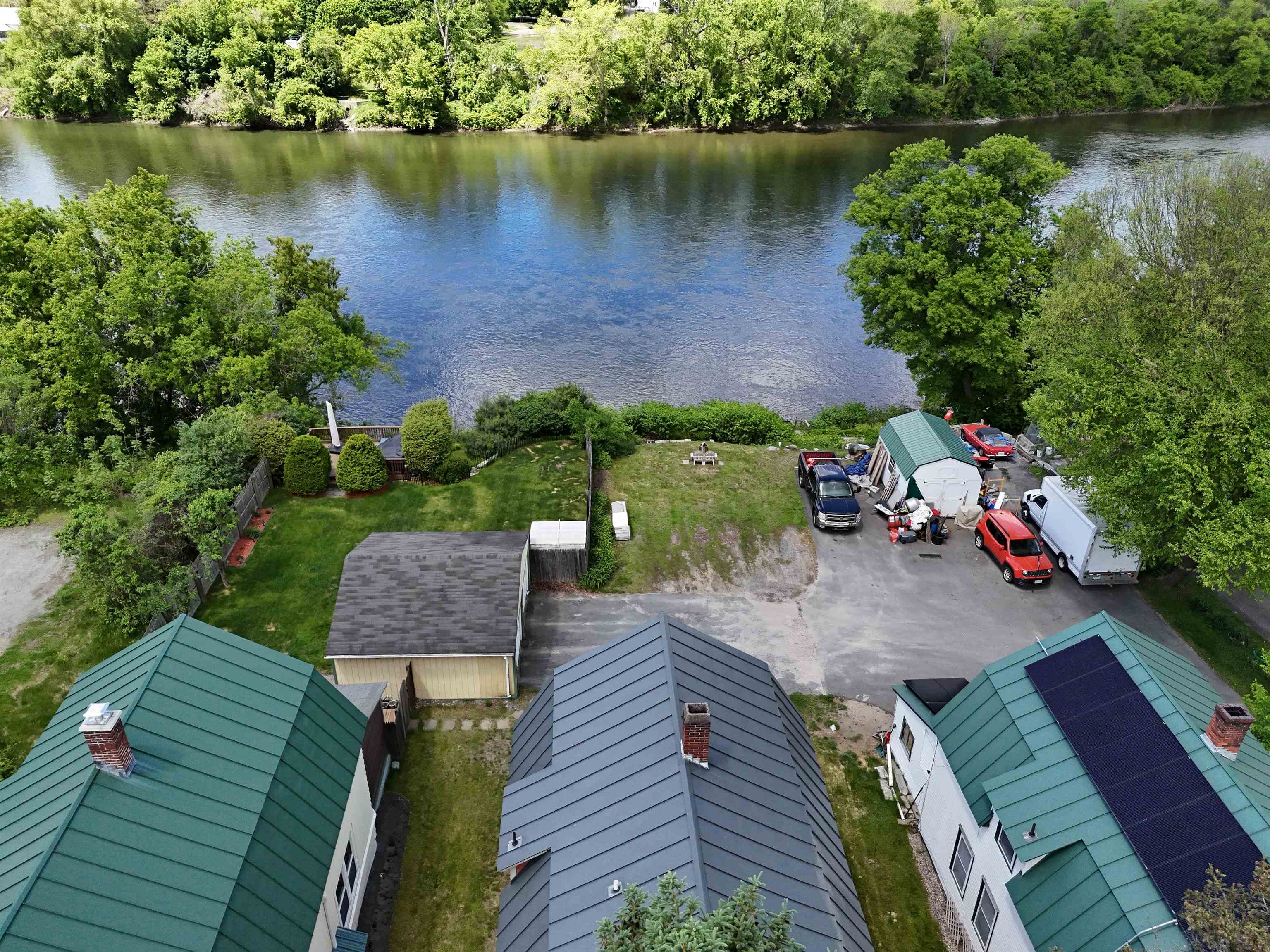main property photo 24