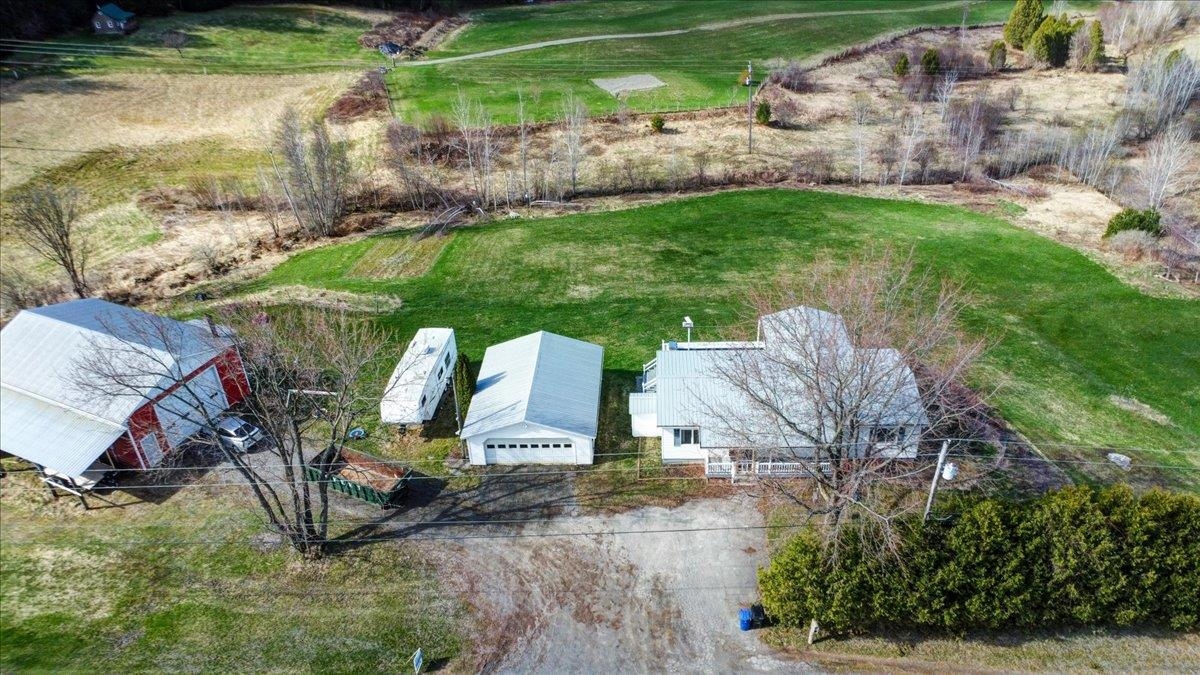 main property photo 45