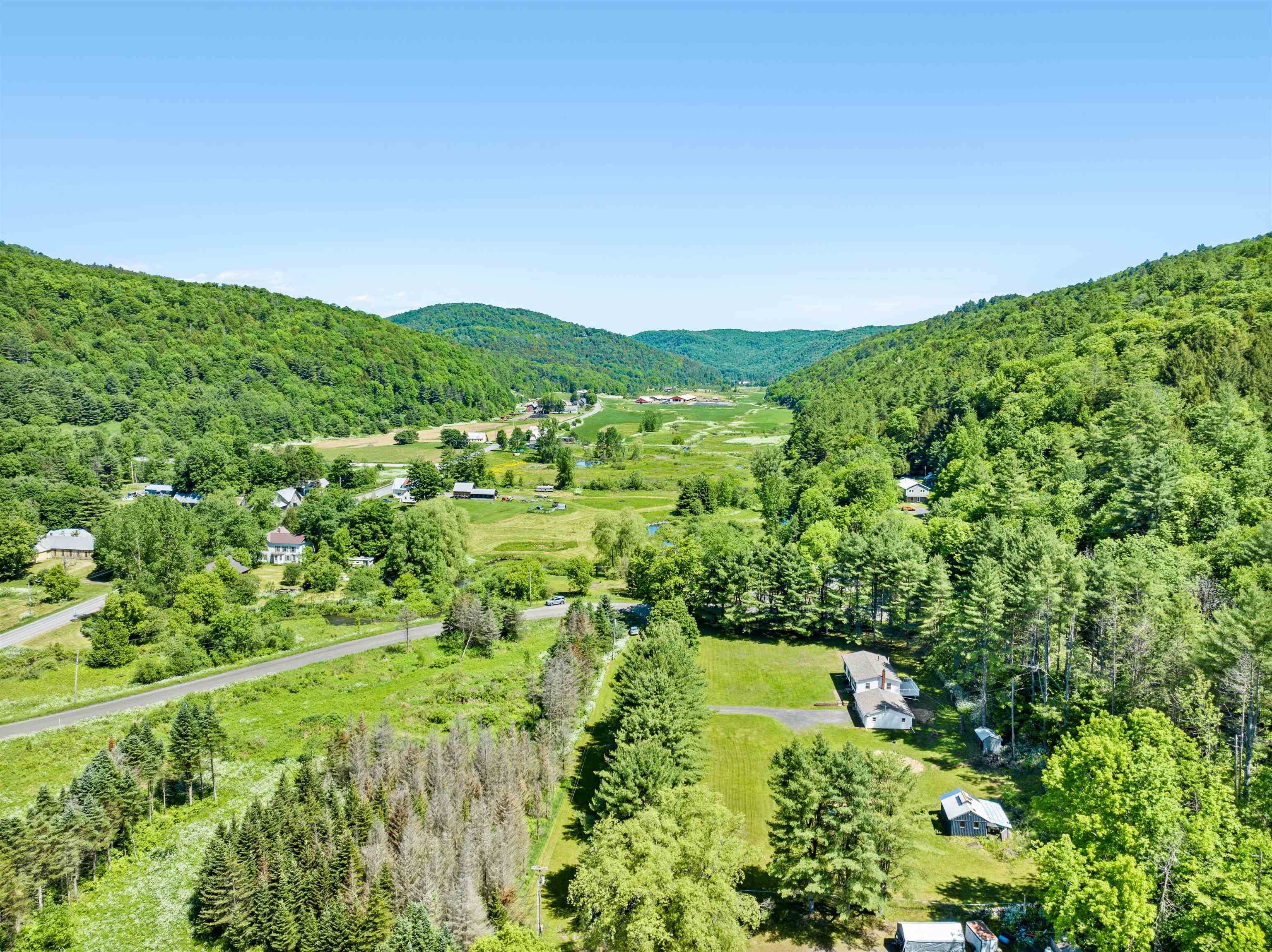 main property photo 40